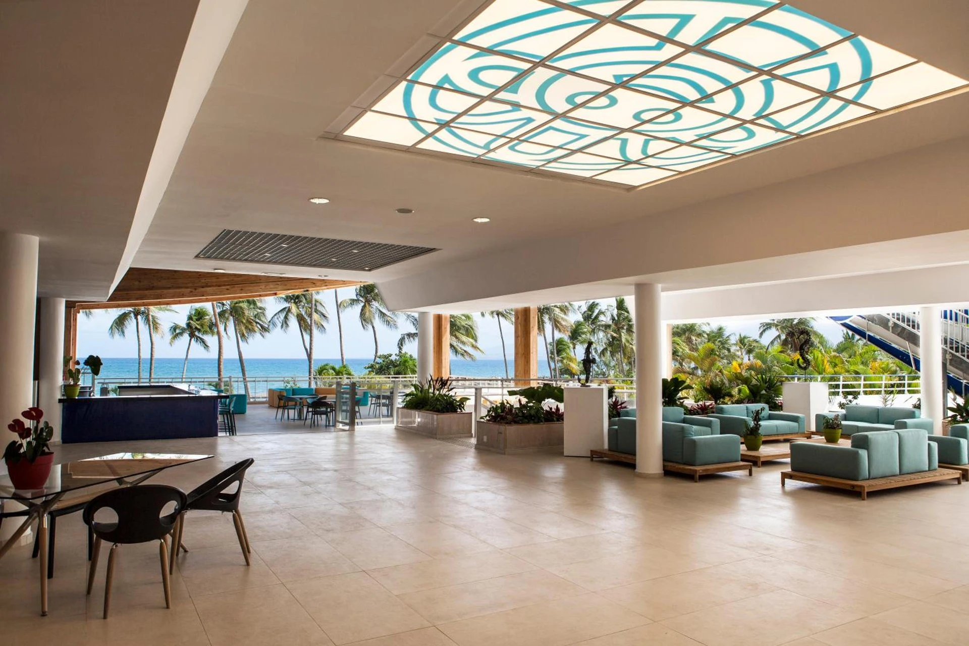 Organiser un séminaire d'entreprise : Arawak Beach Resort à vaux-sur-mer