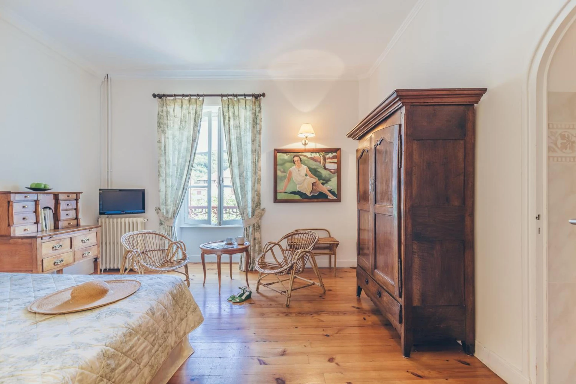 Chambre disponible pour un séminaire d'entreprise à Hôtel Arcé - Saint-Étienne-de-Baïgorry