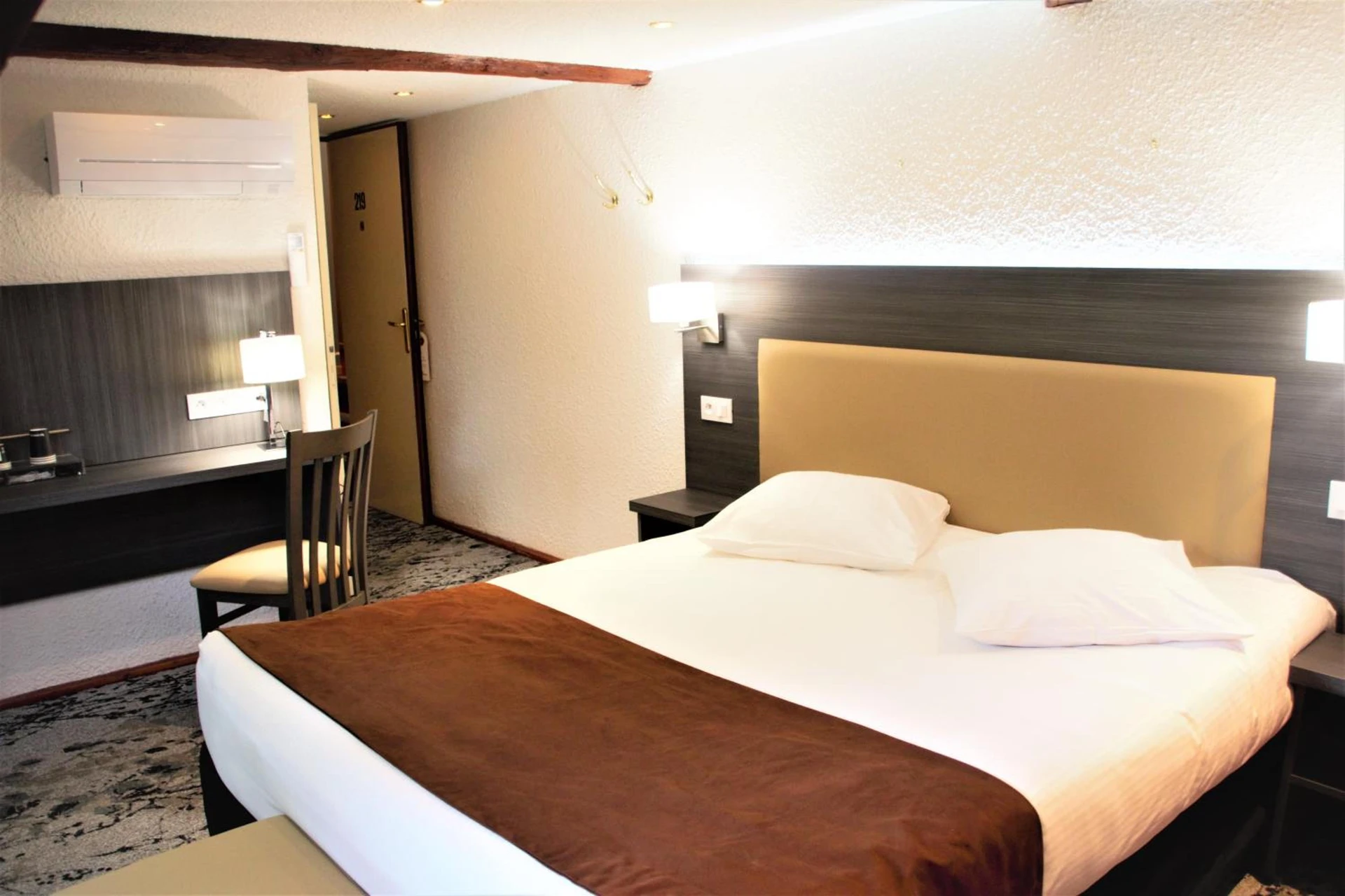 Chambre disponible pour un séminaire d'entreprise à The Originals City, Archotel, Sens - Sens