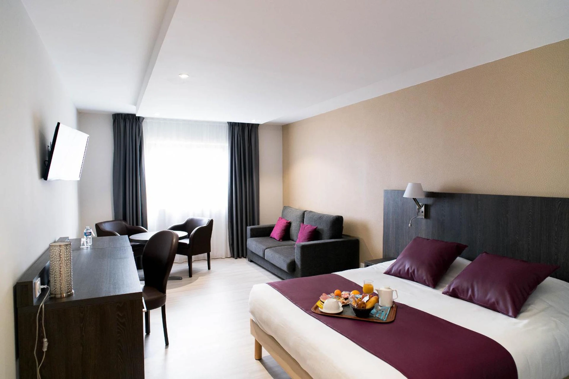 Chambre disponible pour un séminaire d'entreprise à Hôtel Ariane - Fos-sur-Mer