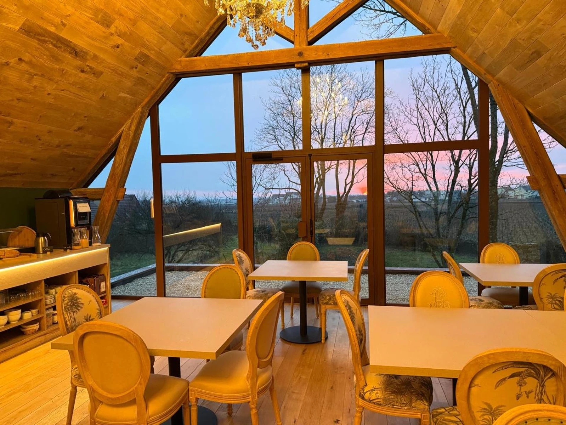 Salle de séminaire à Logis Hôtel Arts et Terroirs - Organiser un événement professionnel à Gevrey-Chambertin