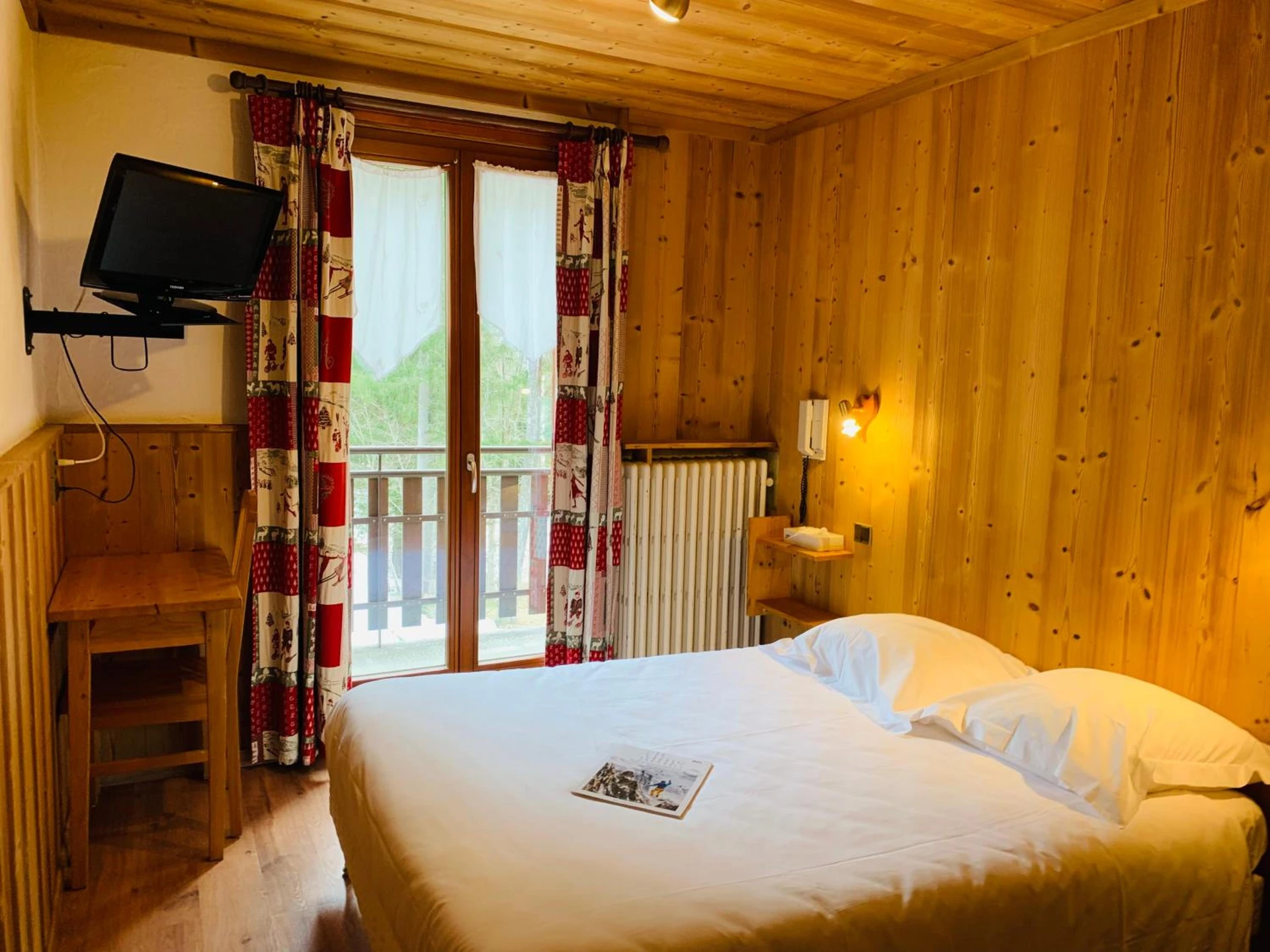 Chambre disponible pour un séminaire d'entreprise à L'Arveyron Open House - Chamonix-Mont-Blanc