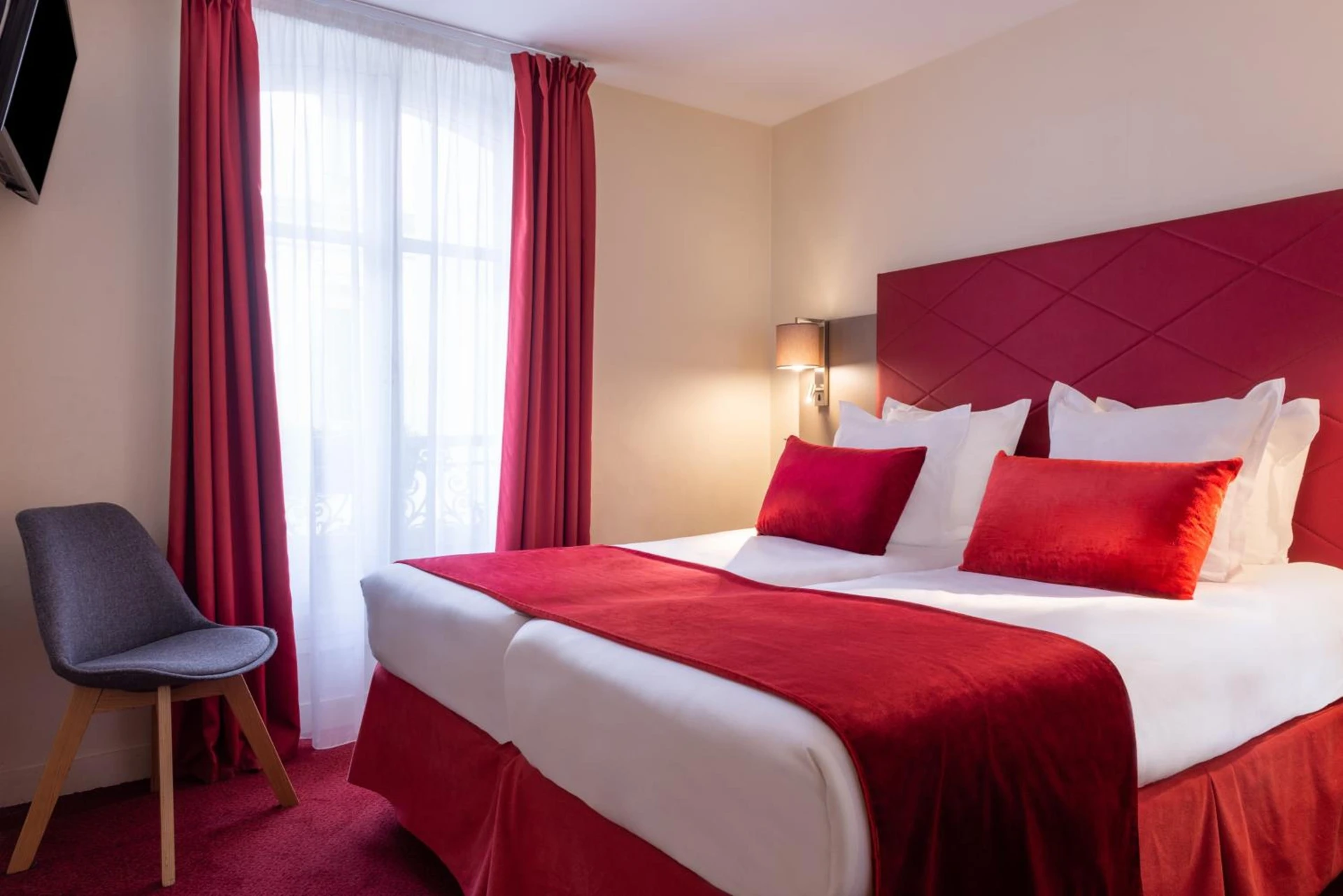 Chambre disponible pour un séminaire d'entreprise à Hôtel Aston Paris - Paris