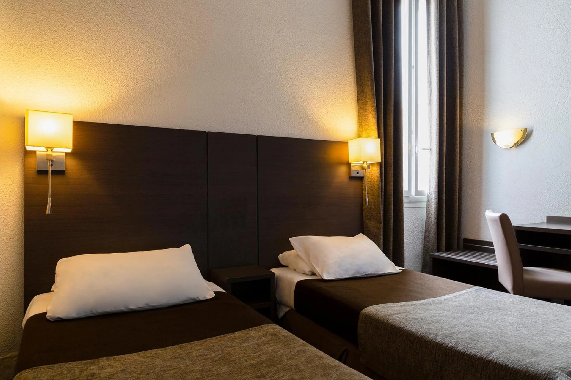 Chambre disponible pour un séminaire d'entreprise à The Originals City, Hôtel Astoria Vatican, Lourdes - Lourdes