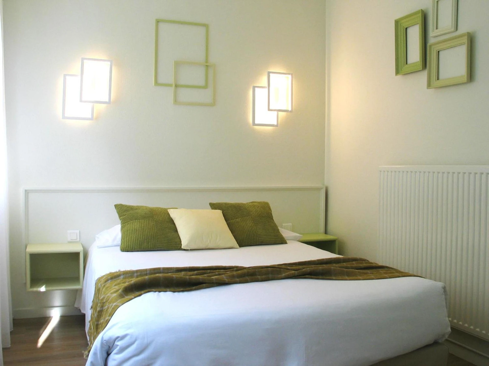 Chambre disponible pour un séminaire d'entreprise à Hotel Astoria - Saint-Étienne
