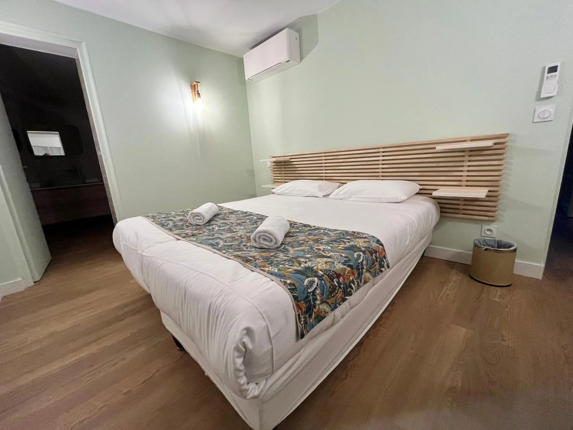 Chambre disponible pour un séminaire d'entreprise à Hôtel Astria - Le Lavandou