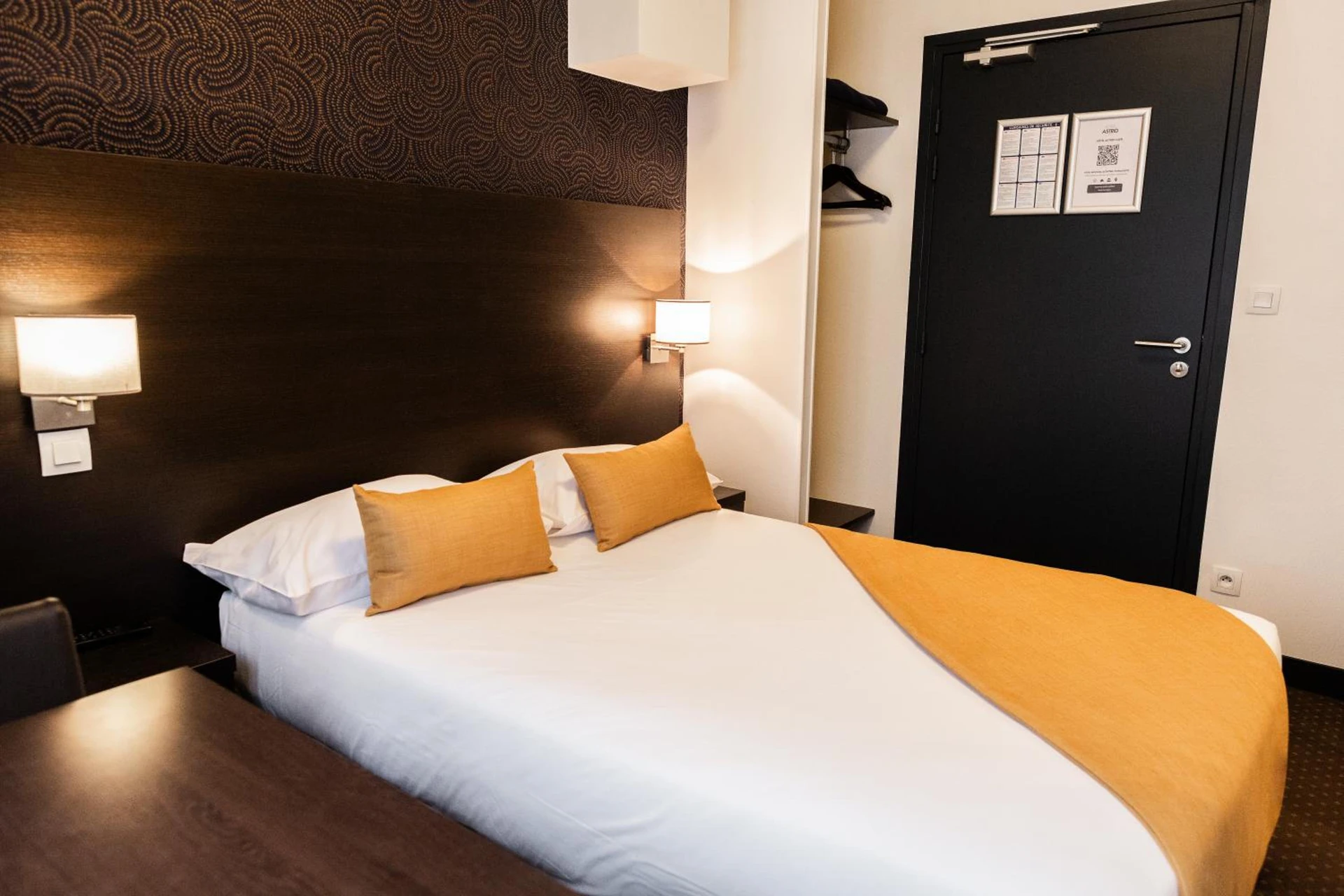 Chambre disponible pour un séminaire d'entreprise à Hotel Astrid Caen centre - Caen