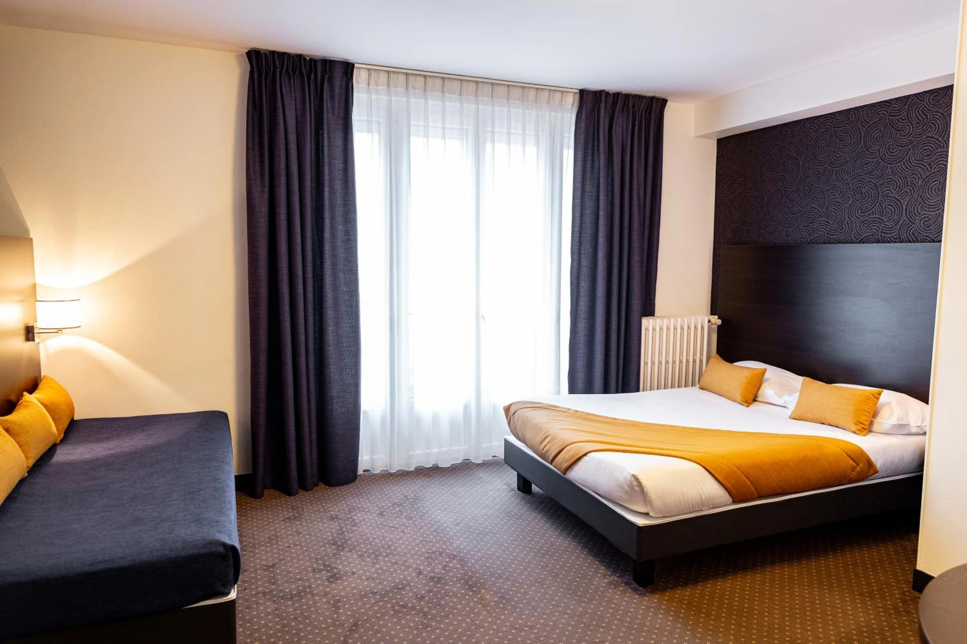 Magnifique chambre pour un séminaire d'entreprise à Hotel Astrid Caen centre - Caen