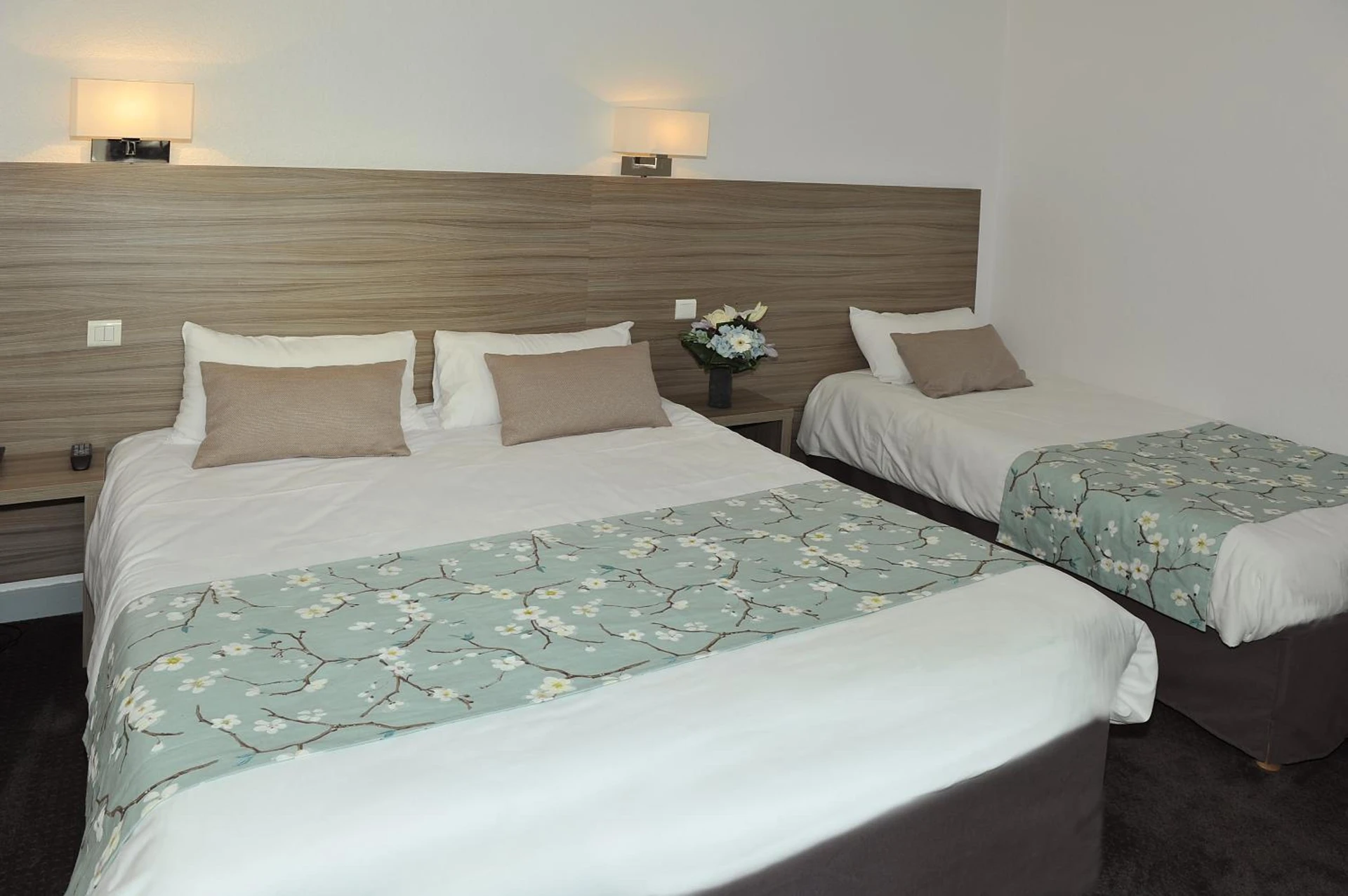 Magnifique chambre pour un séminaire d'entreprise à Hôtel Atlantic - La Rochelle