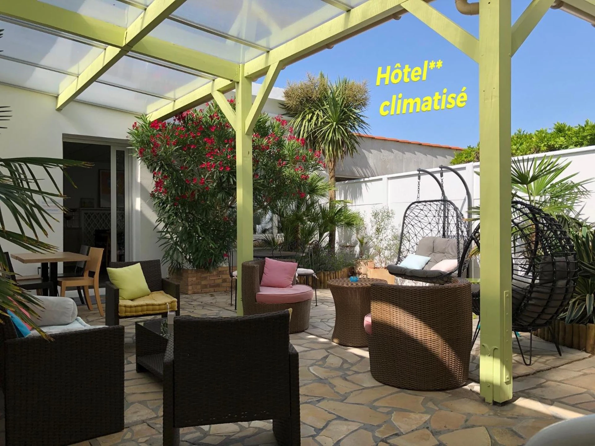 Salle de séminaire à Cit'Hotel Atlantis - Organiser un événement professionnel à Royan
