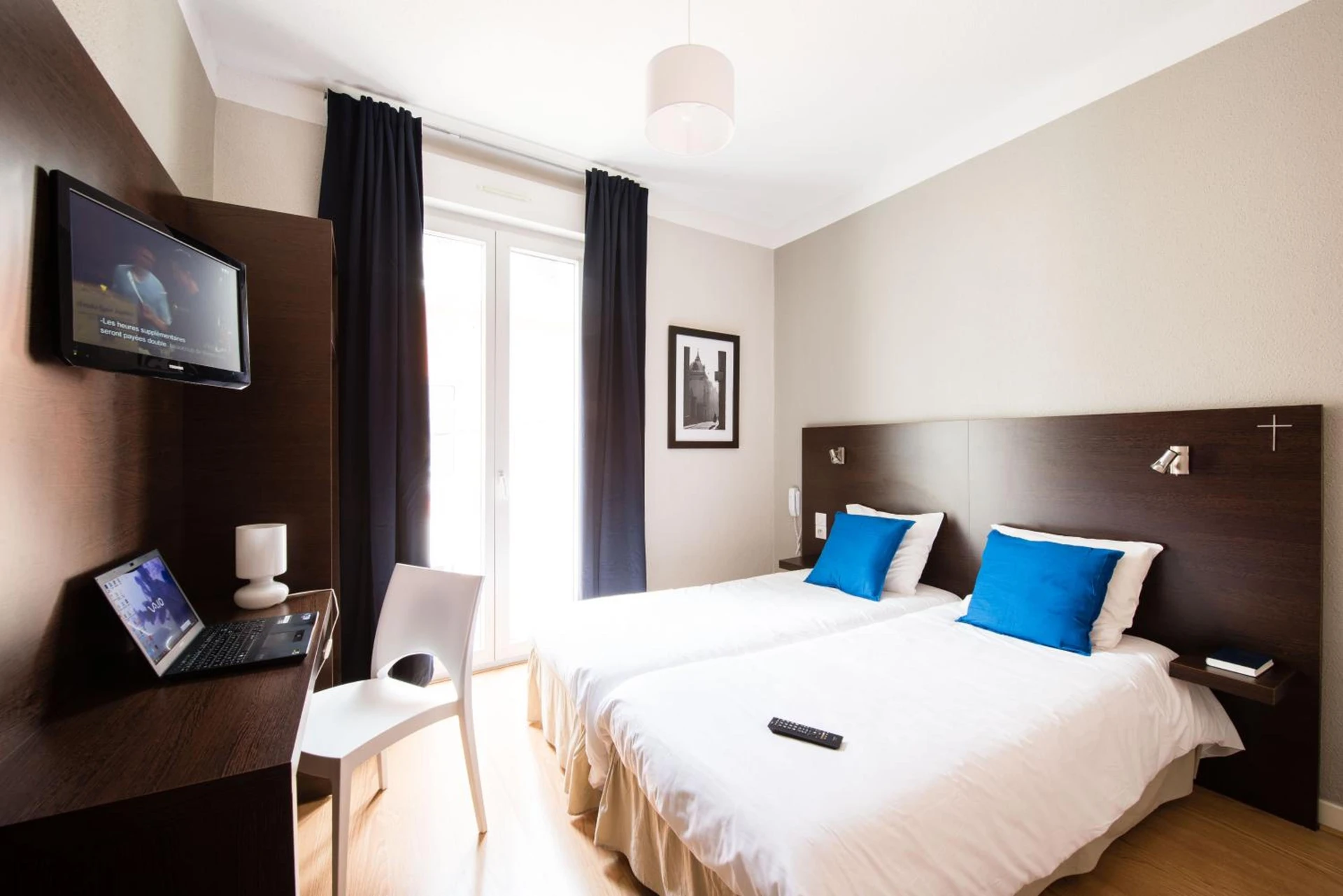 Magnifique chambre pour un séminaire d'entreprise à Hôtel Atrium Mondial - Lourdes