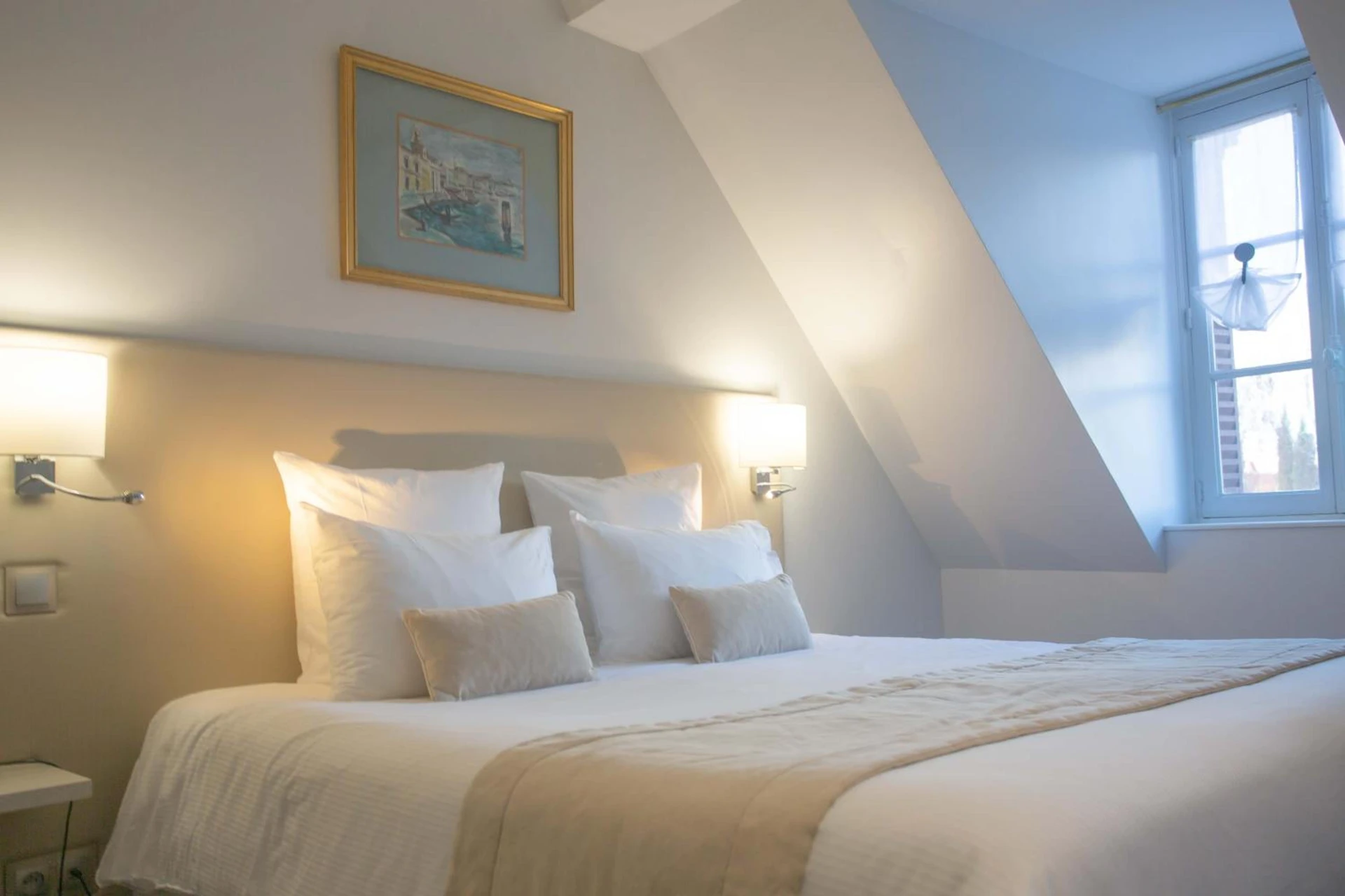 Chambre disponible pour un séminaire d'entreprise à Hôtel Spa - Au Charme Rabelaisien - Amboise