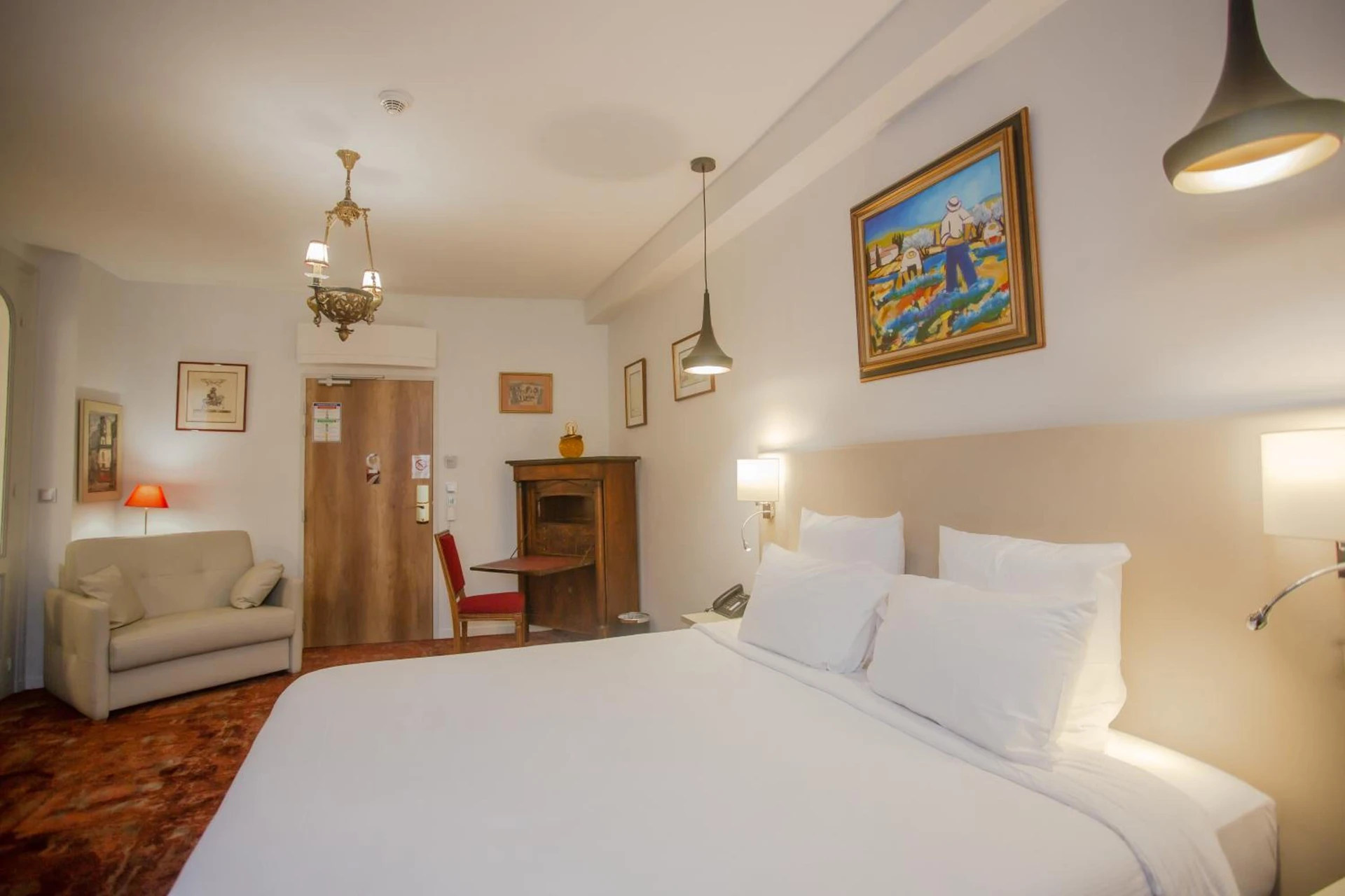 Magnifique chambre pour un séminaire d'entreprise à Hôtel Spa - Au Charme Rabelaisien - Amboise