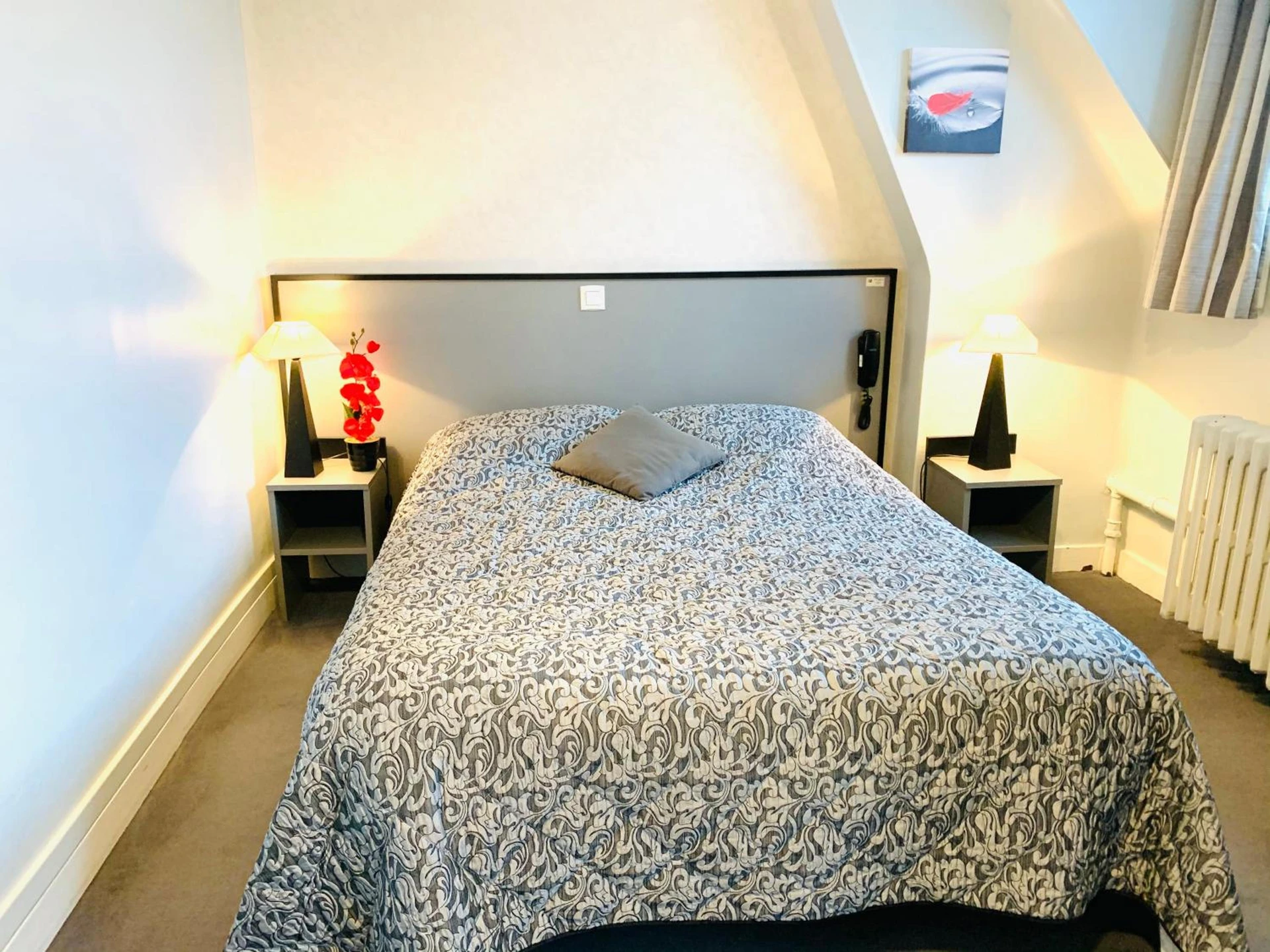 Chambre disponible pour un séminaire d'entreprise à Au Petit Vivoin - Vivoin