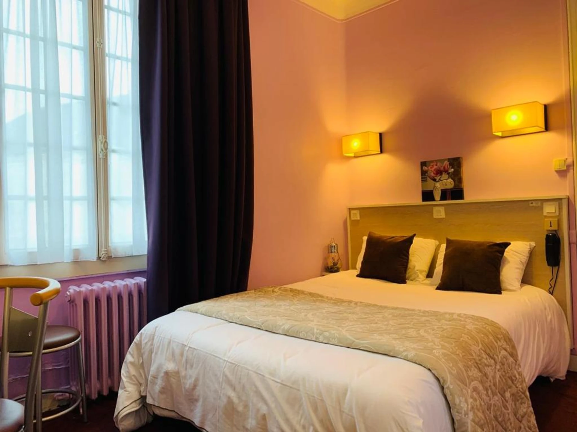 Chambre disponible pour un séminaire d'entreprise à Au Petit Vivoin - Vivoin