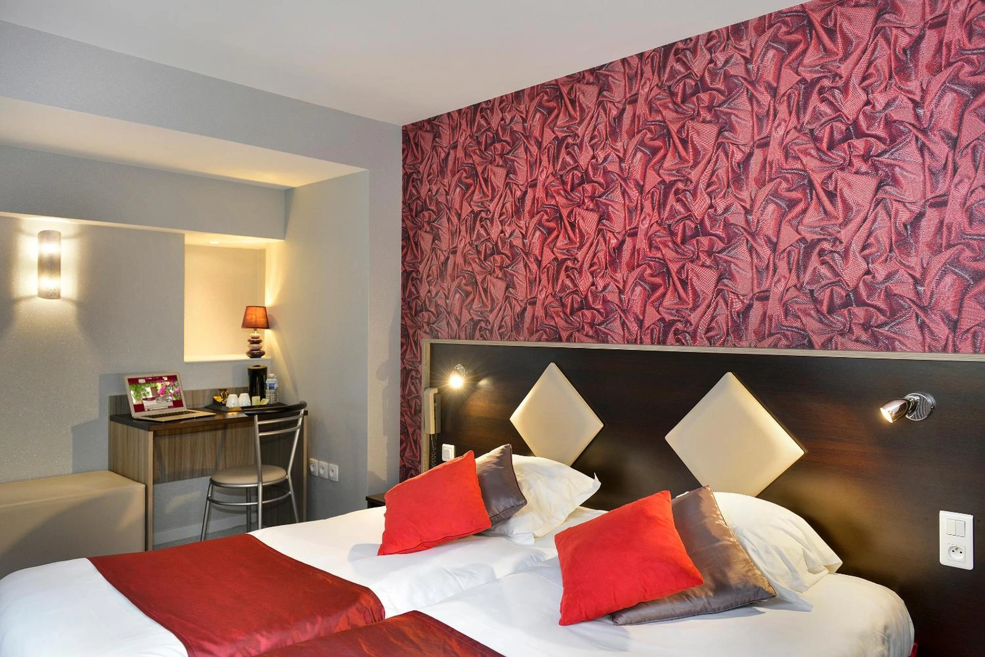 Chambre disponible pour un séminaire d'entreprise à Logis Hotel Au Site Normand - Clécy
