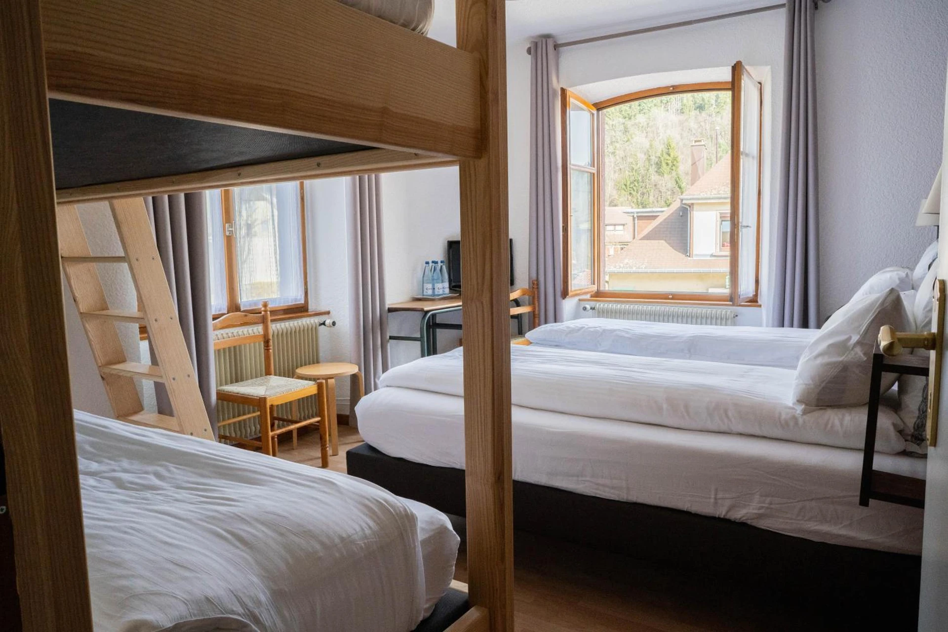 Magnifique chambre pour un séminaire d'entreprise à Hôtel Au Vieux Moulin - Lapoutroie