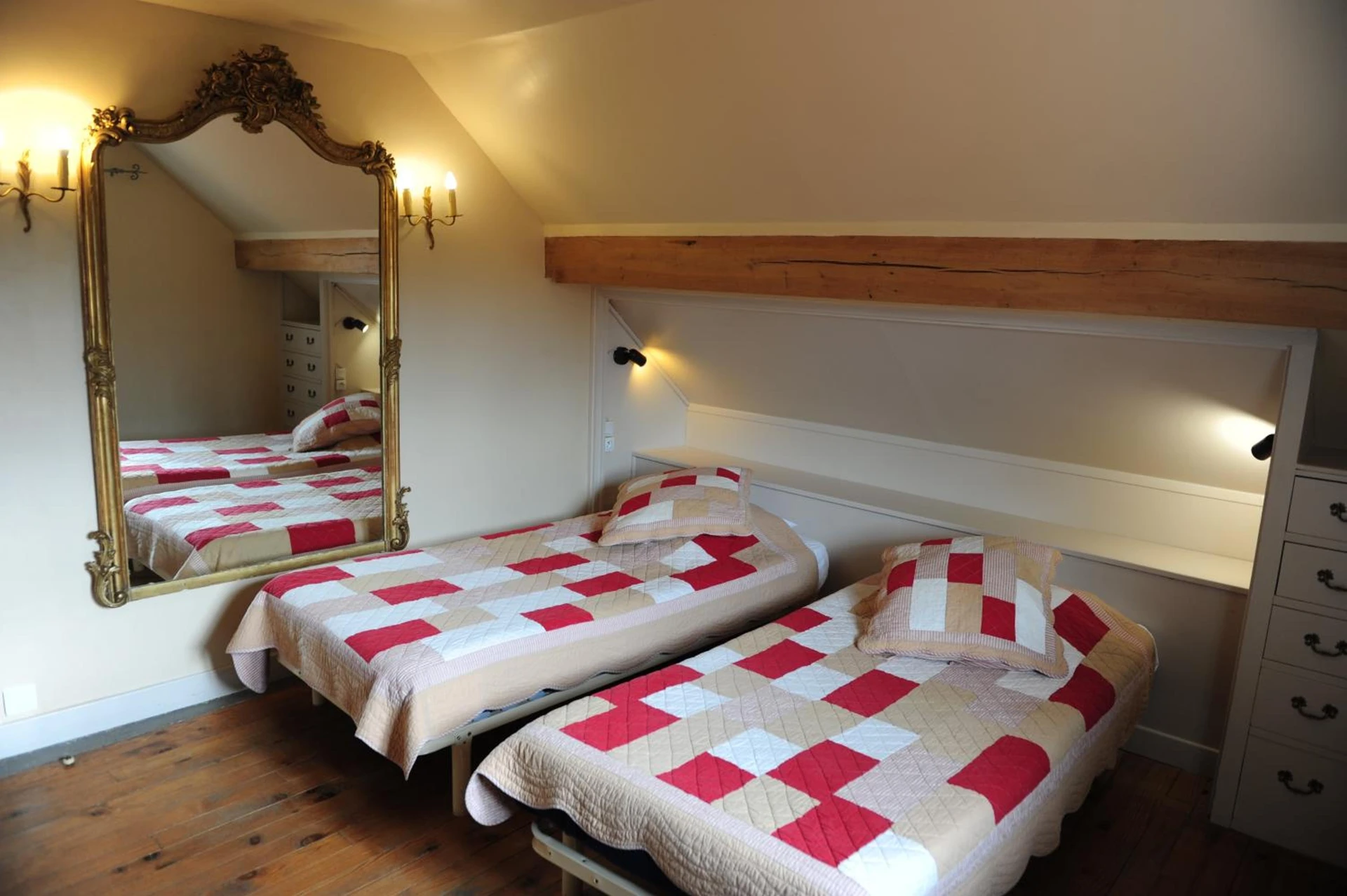 Chambre disponible pour un séminaire d'entreprise à Auberge De L'abbaye - Signy-lʼAbbaye