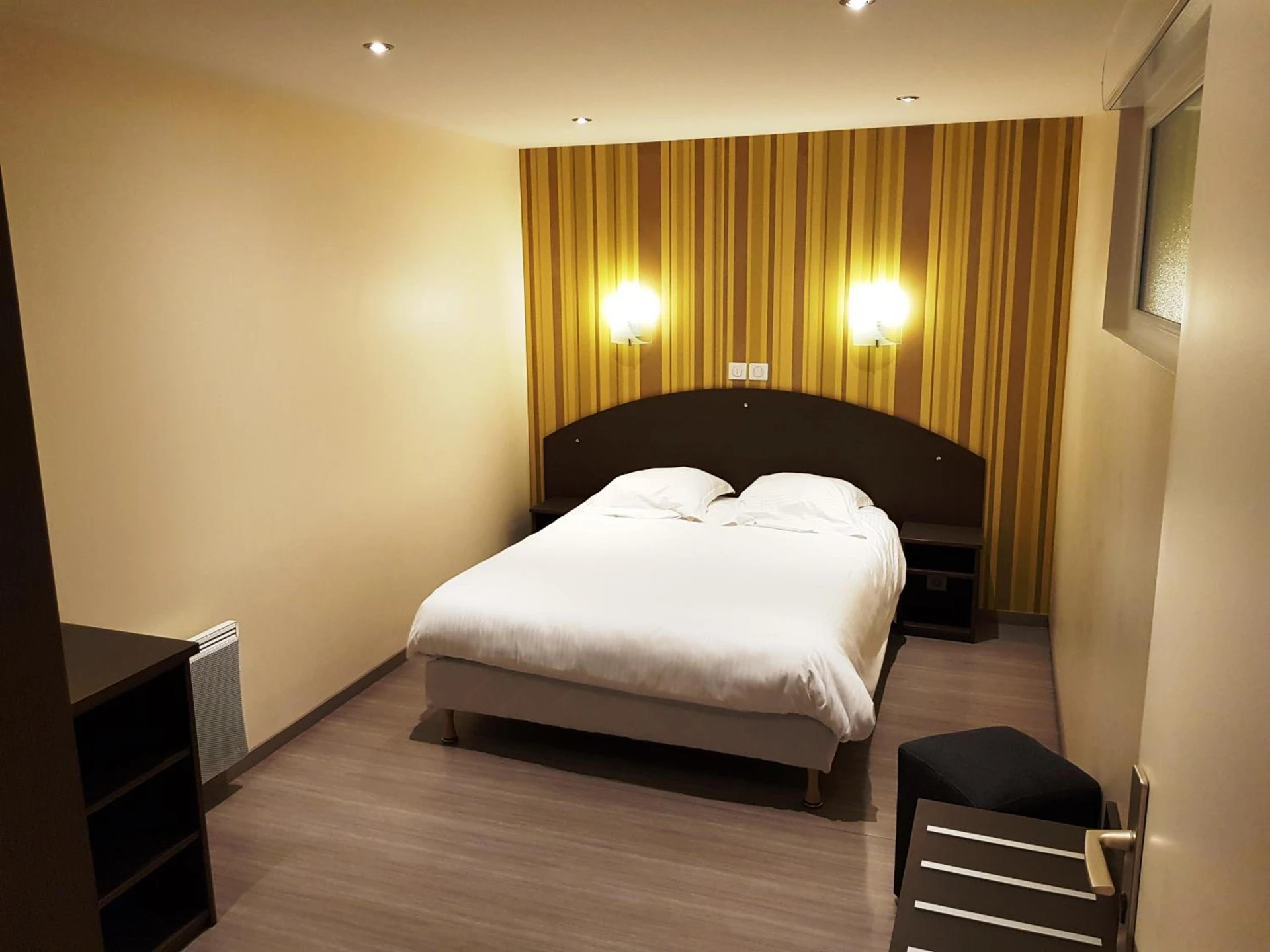 Chambre disponible pour un séminaire d'entreprise à Auberge de la Baie - Ardevon