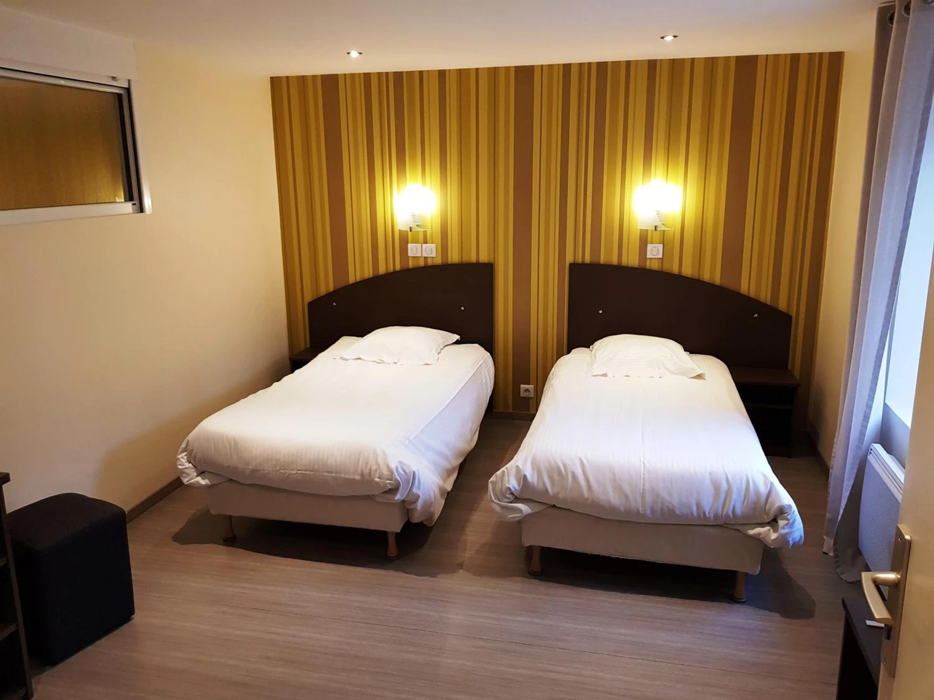 Chambre disponible pour un séminaire d'entreprise à Auberge de la Baie - Ardevon