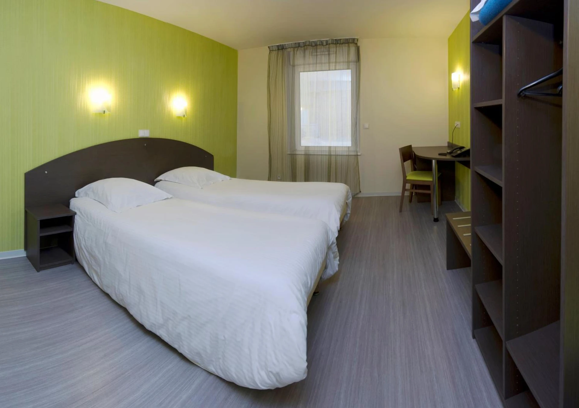 Chambre disponible pour un séminaire d'entreprise à Auberge de la Baie - Ardevon