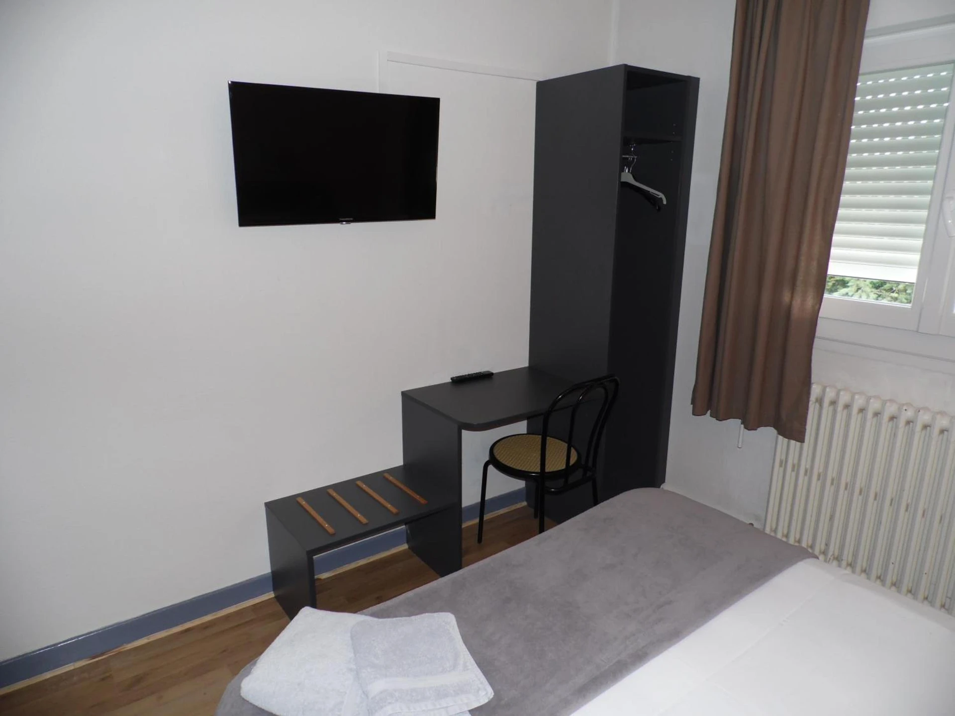 Chambre disponible pour un séminaire d'entreprise à Auberge de Lamagistere - Lamagistère