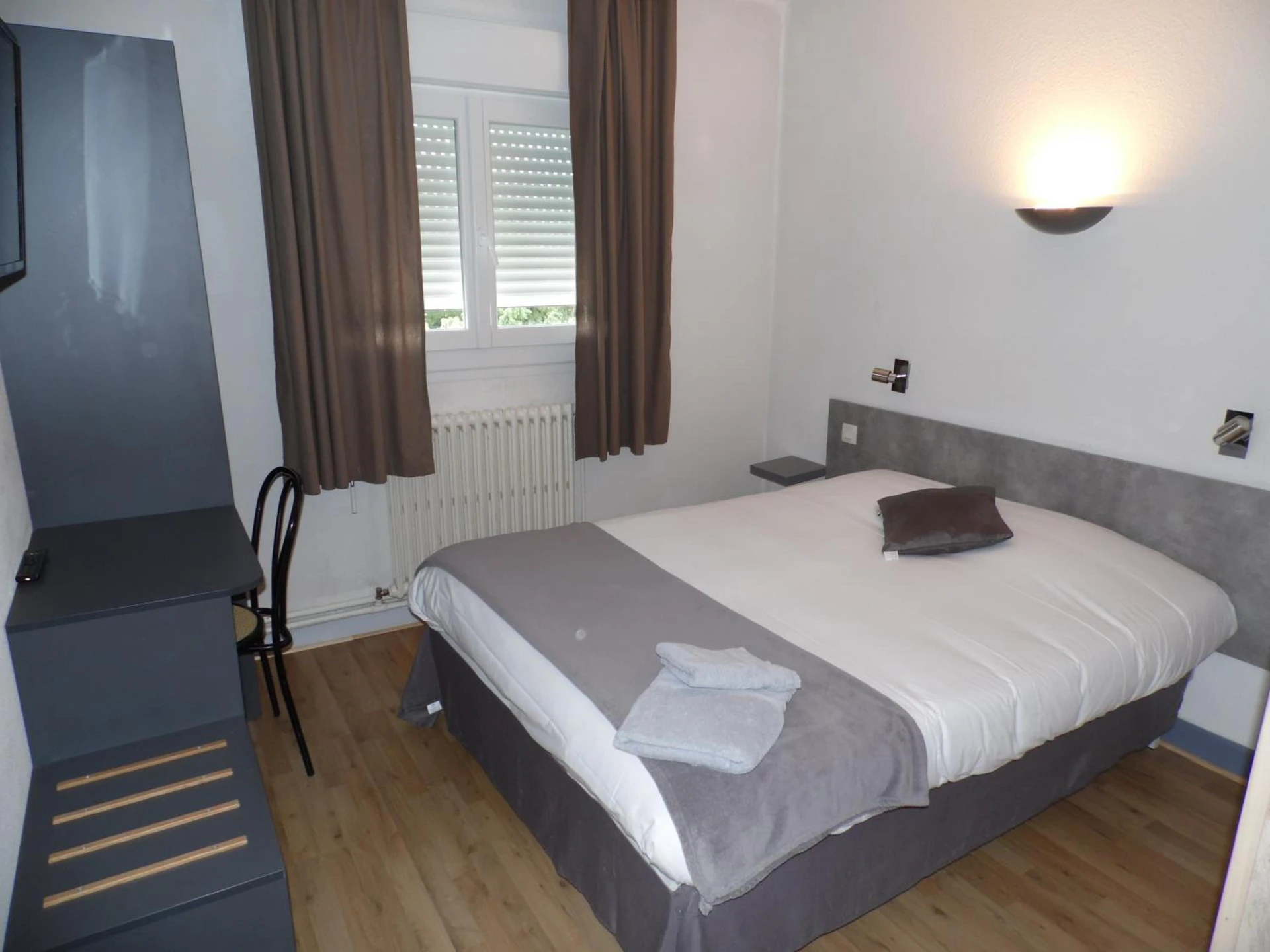 Chambre disponible pour un séminaire d'entreprise à Auberge de Lamagistere - Lamagistère