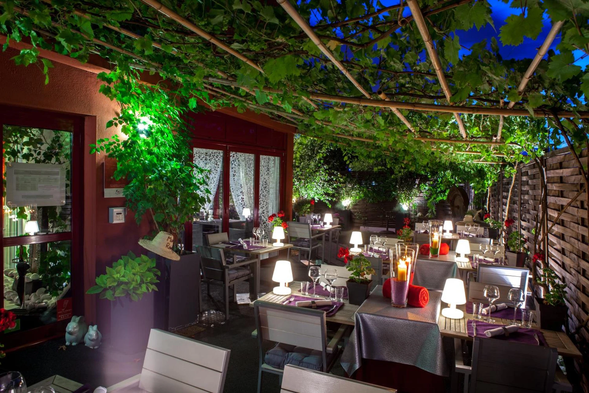 Lieu convivial pour un séminaire d'entreprise à Auberge De Maison Rouge - Aix-en-Provence - En savoir plus 