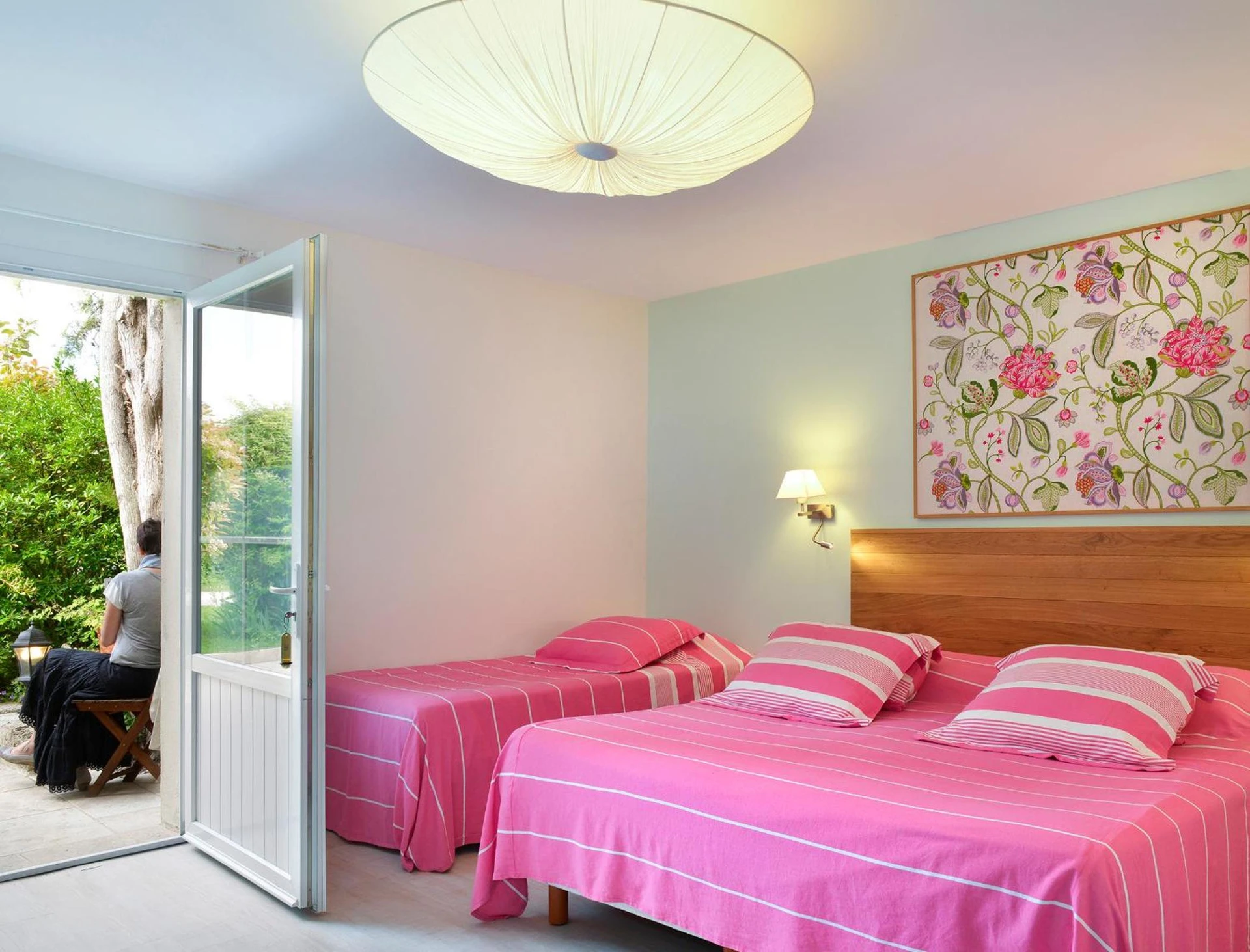 Chambre disponible pour un séminaire d'entreprise à Logis Auberge Du Centre - Annecy