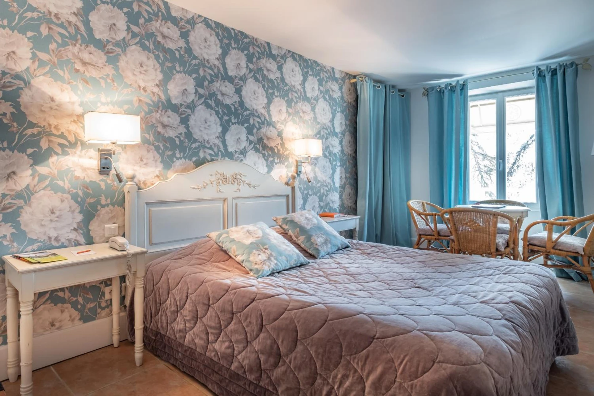 Chambre disponible pour un séminaire d'entreprise à Auberge Du Lac - Saint-Jean-de-Luz