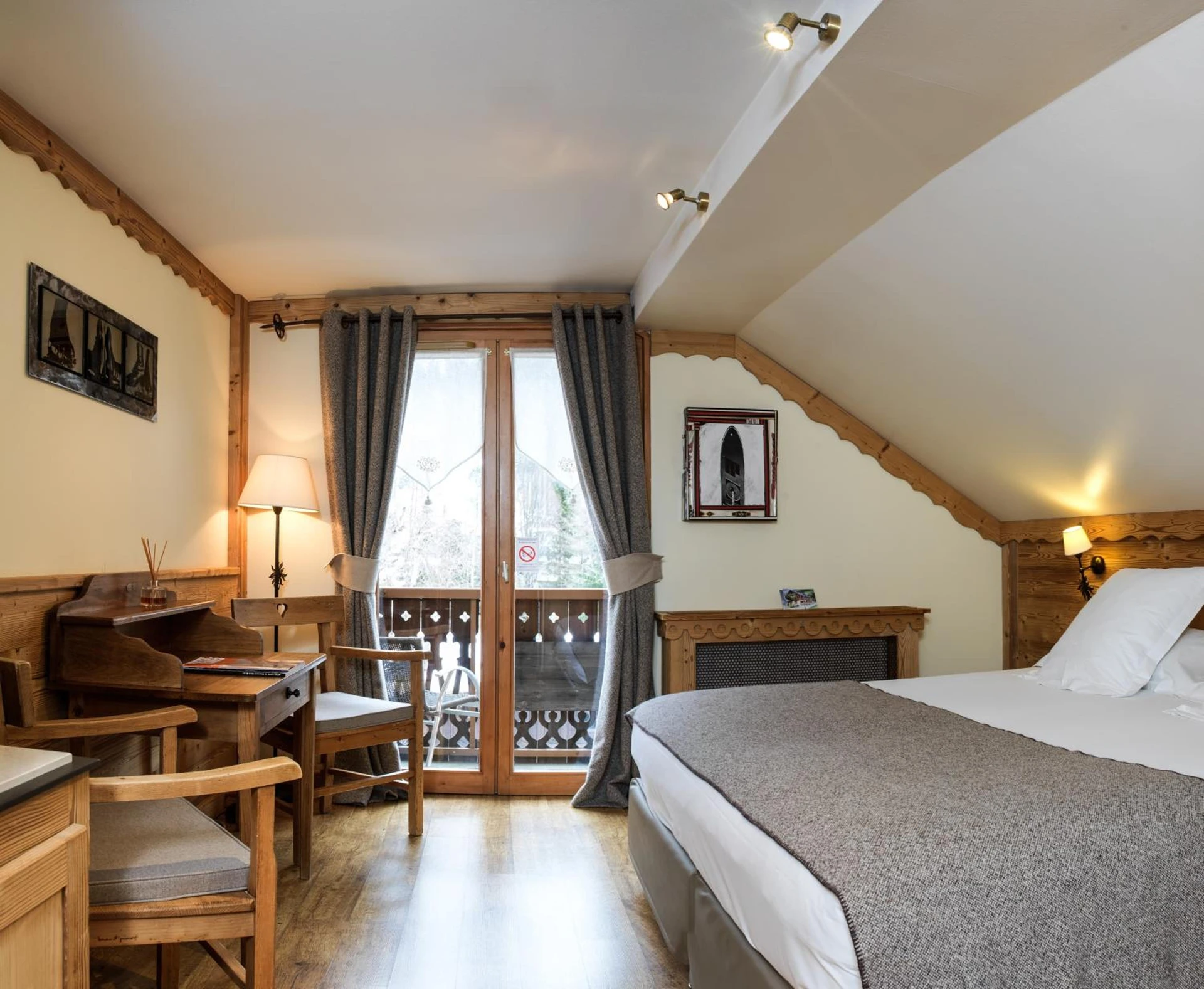 Chambre disponible pour un séminaire d'entreprise à Auberge du Manoir - Argenteuil
