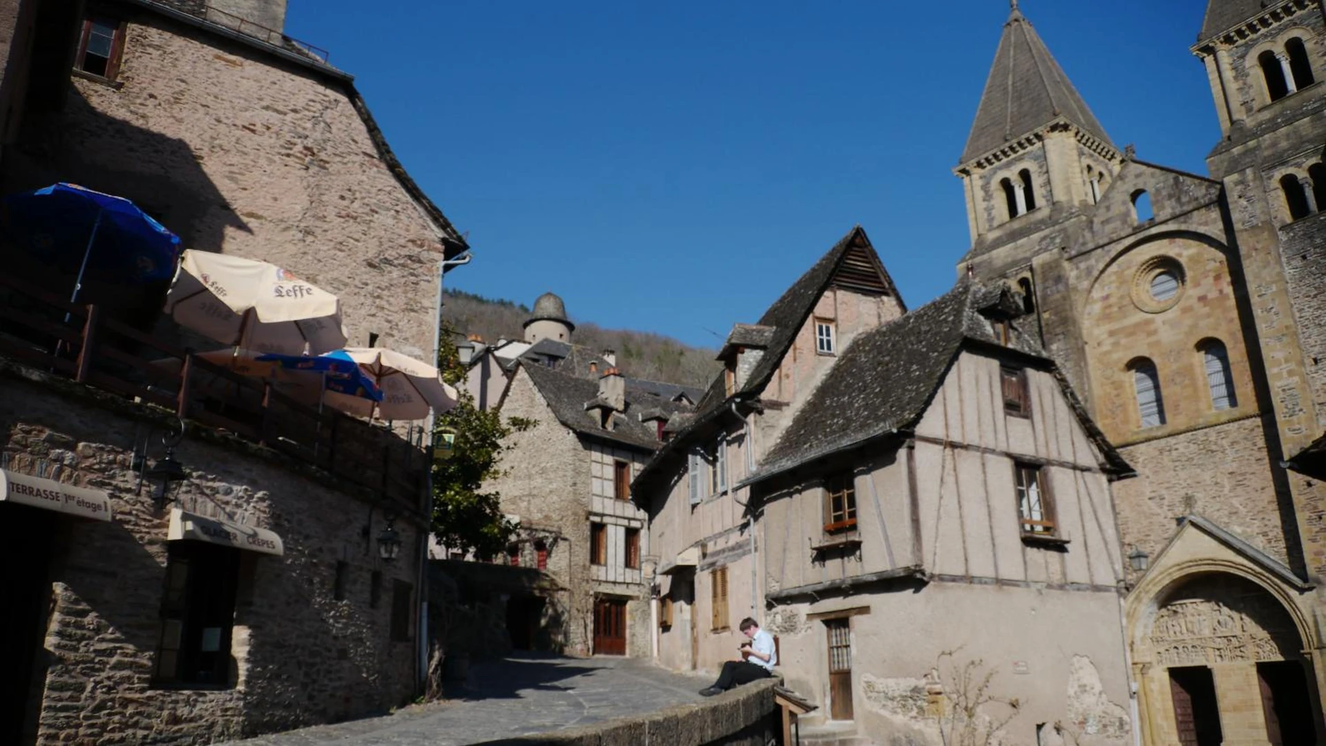 Chambre à Auberge Saint Jacques - Organiser un séminaire d'entreprise à Conques