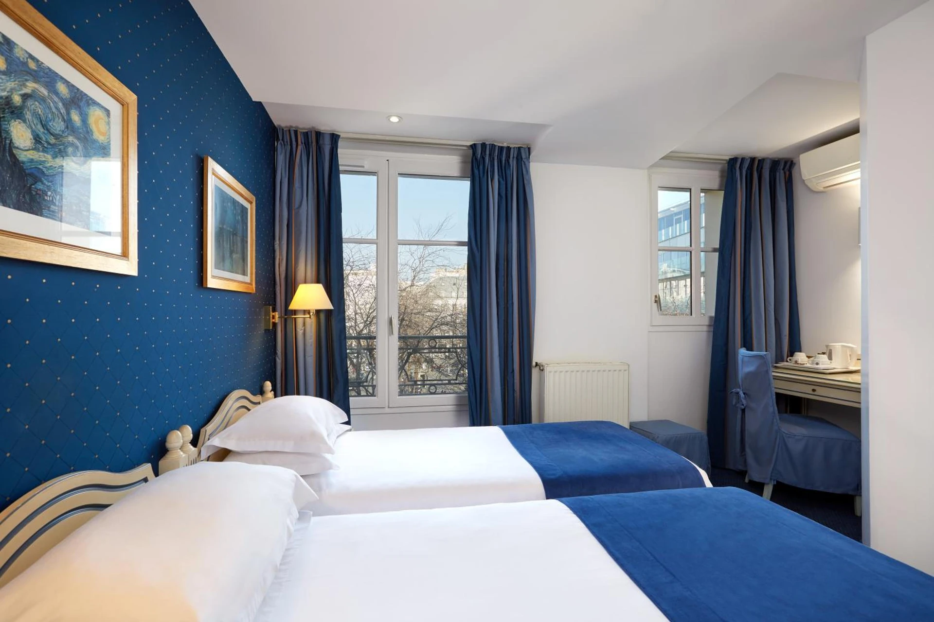Magnifique chambre pour un séminaire d'entreprise à Austin's Saint Lazare Hotel - Besançon
