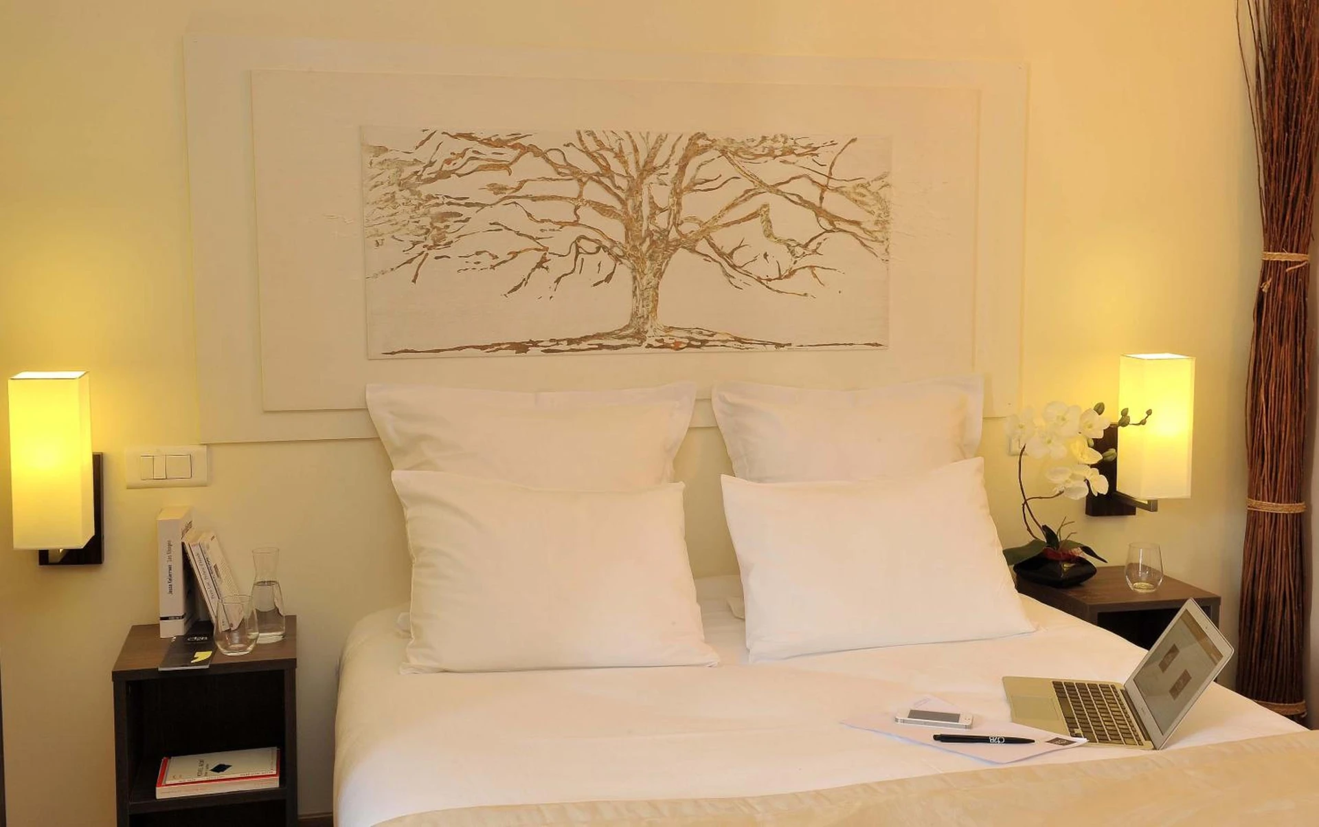 Magnifique chambre pour un séminaire d'entreprise à Hotel O2B Aux Berges de Brocéliande - La Destrousse