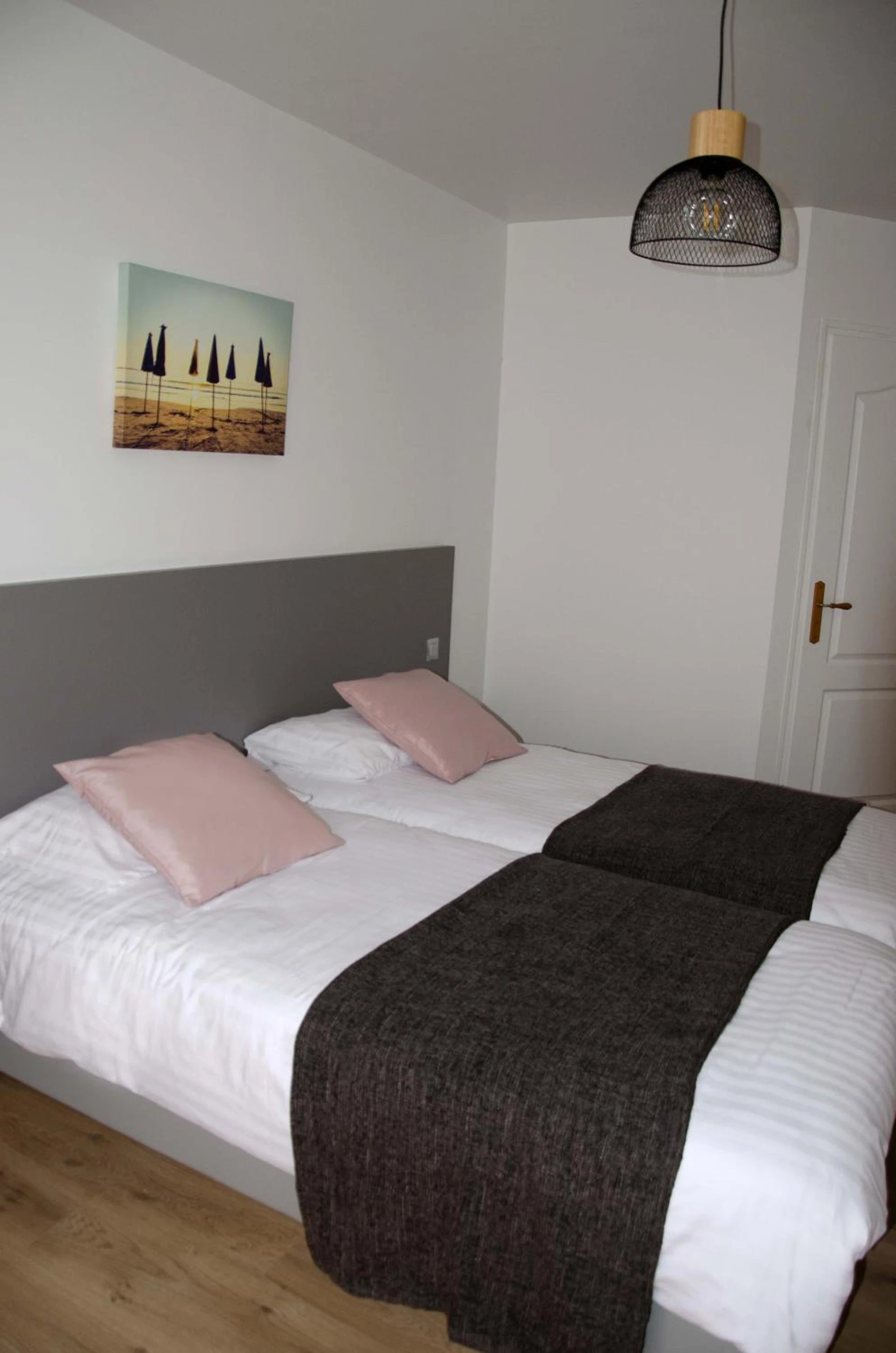 Chambre disponible pour un séminaire d'entreprise à Hotel Aux Rochers de l'Ocean - Mérignac