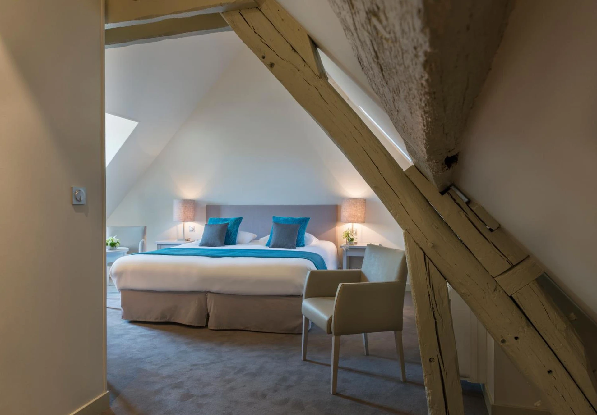 Chambre disponible pour un séminaire d'entreprise à Hôtel Aux Vieux Remparts, The Originals Relais - Perpignan