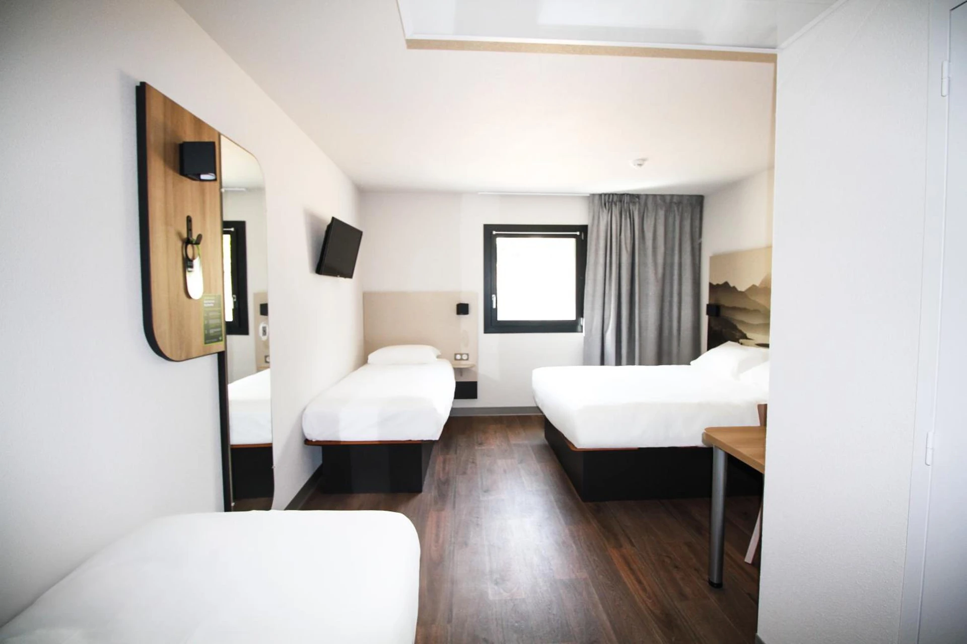 Chambre disponible pour un séminaire d'entreprise à B&B HOTEL Aix-les-Bains - Grésy-sur-Aix