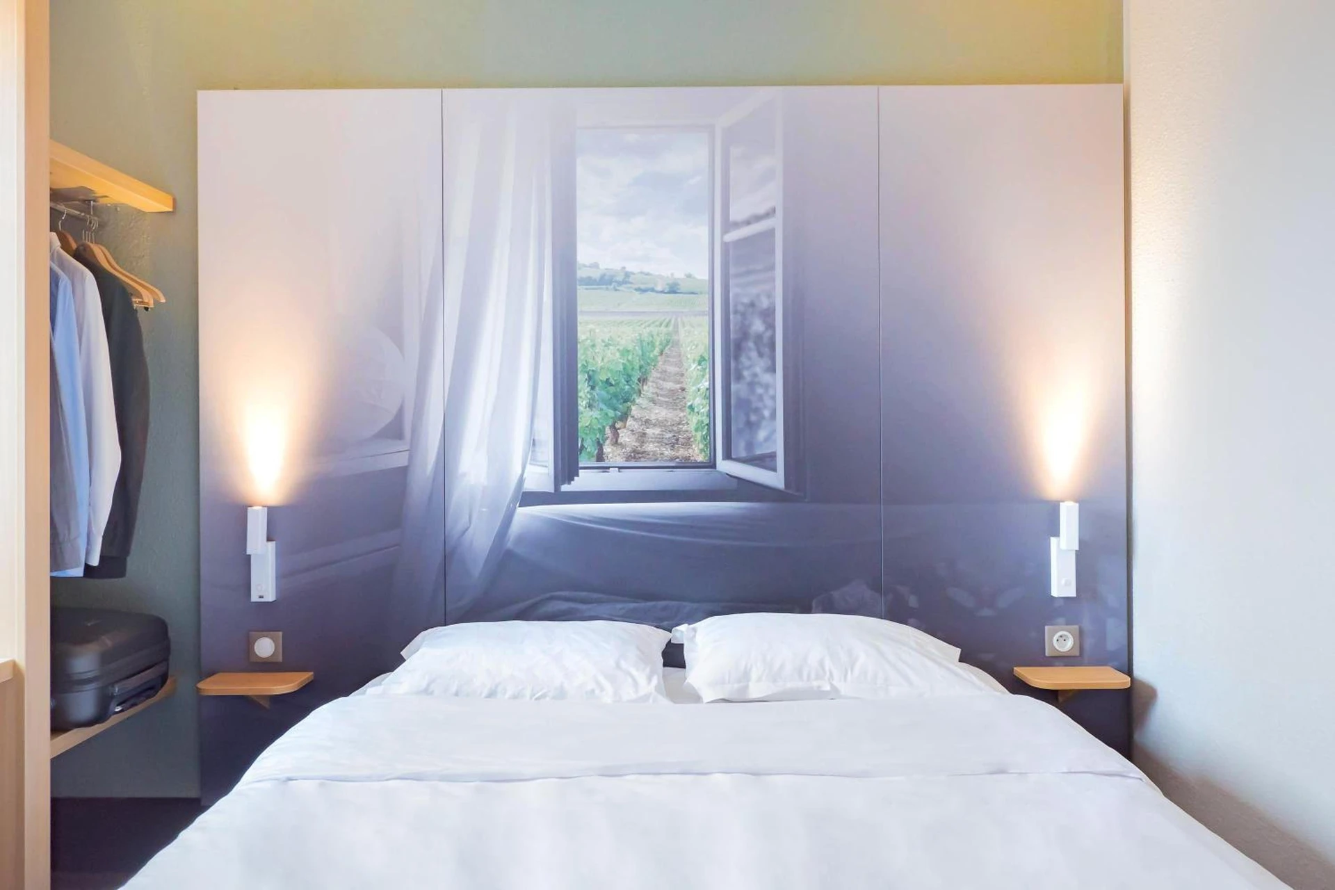 Chambre disponible pour un séminaire d'entreprise à B&B HOTEL Angers 2 Université - Chelles