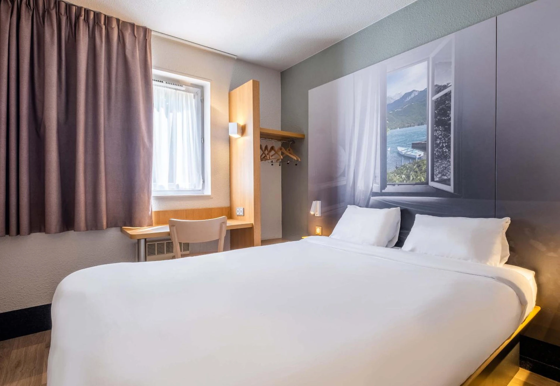 Chambre à B&B HOTEL Annecy Argonay - Organiser un séminaire d'entreprise à Argonay