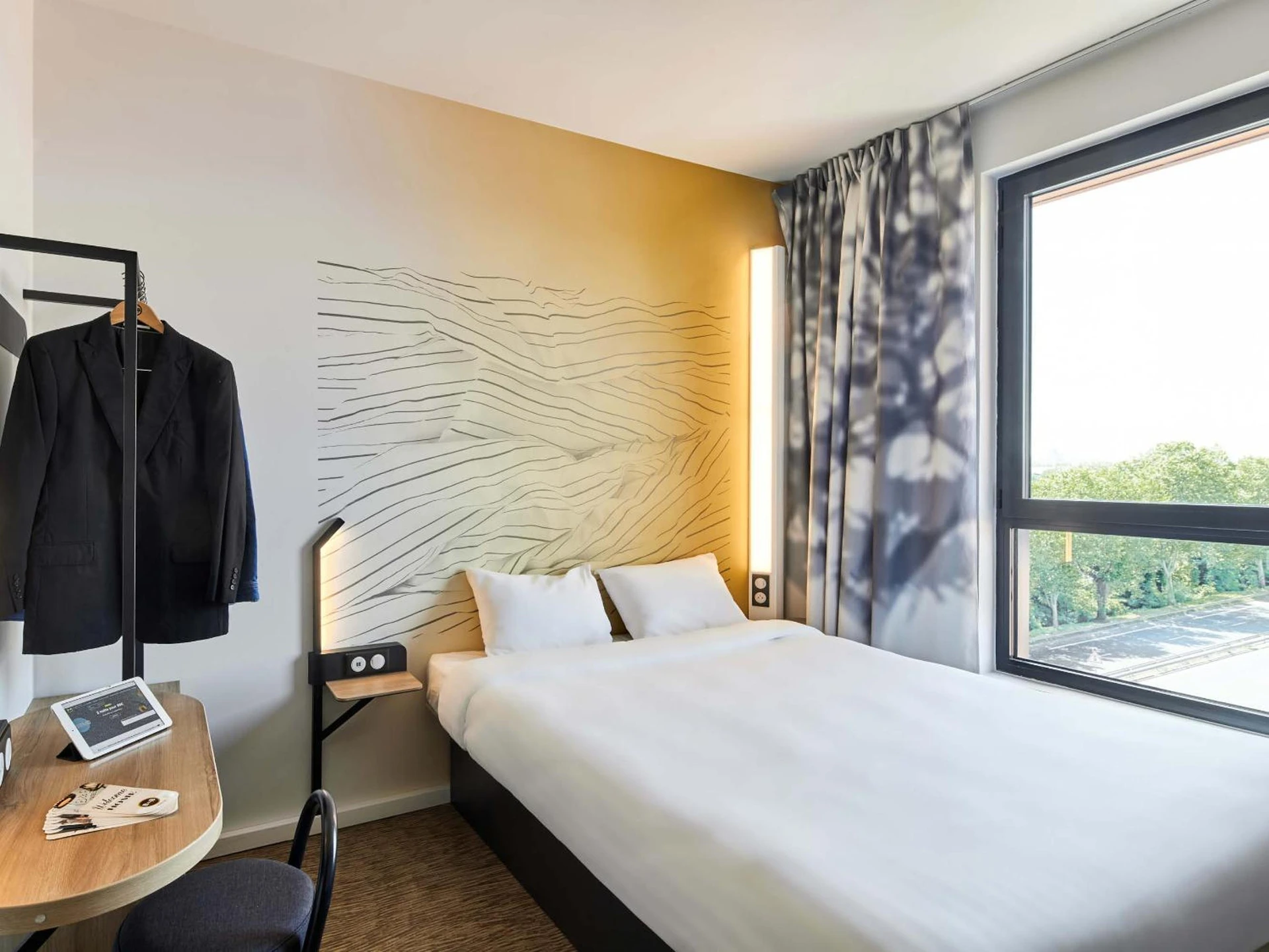 Ambiance de travail pour séminaire d'entreprise à B&B HOTEL Argenteuil - Paris