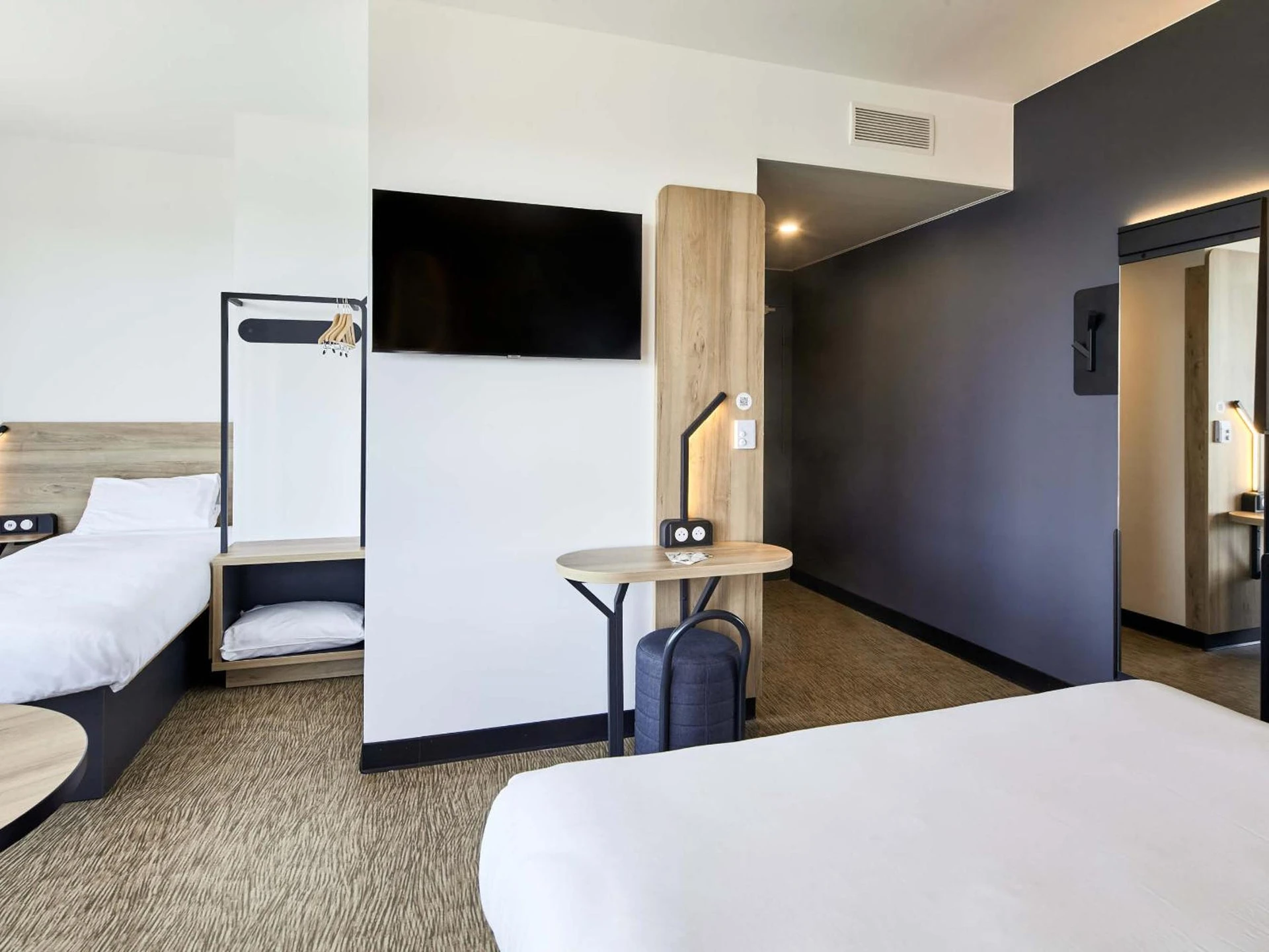 Lieu convivial pour un séminaire d'entreprise à B&B HOTEL Argenteuil - Paris - En savoir plus 
