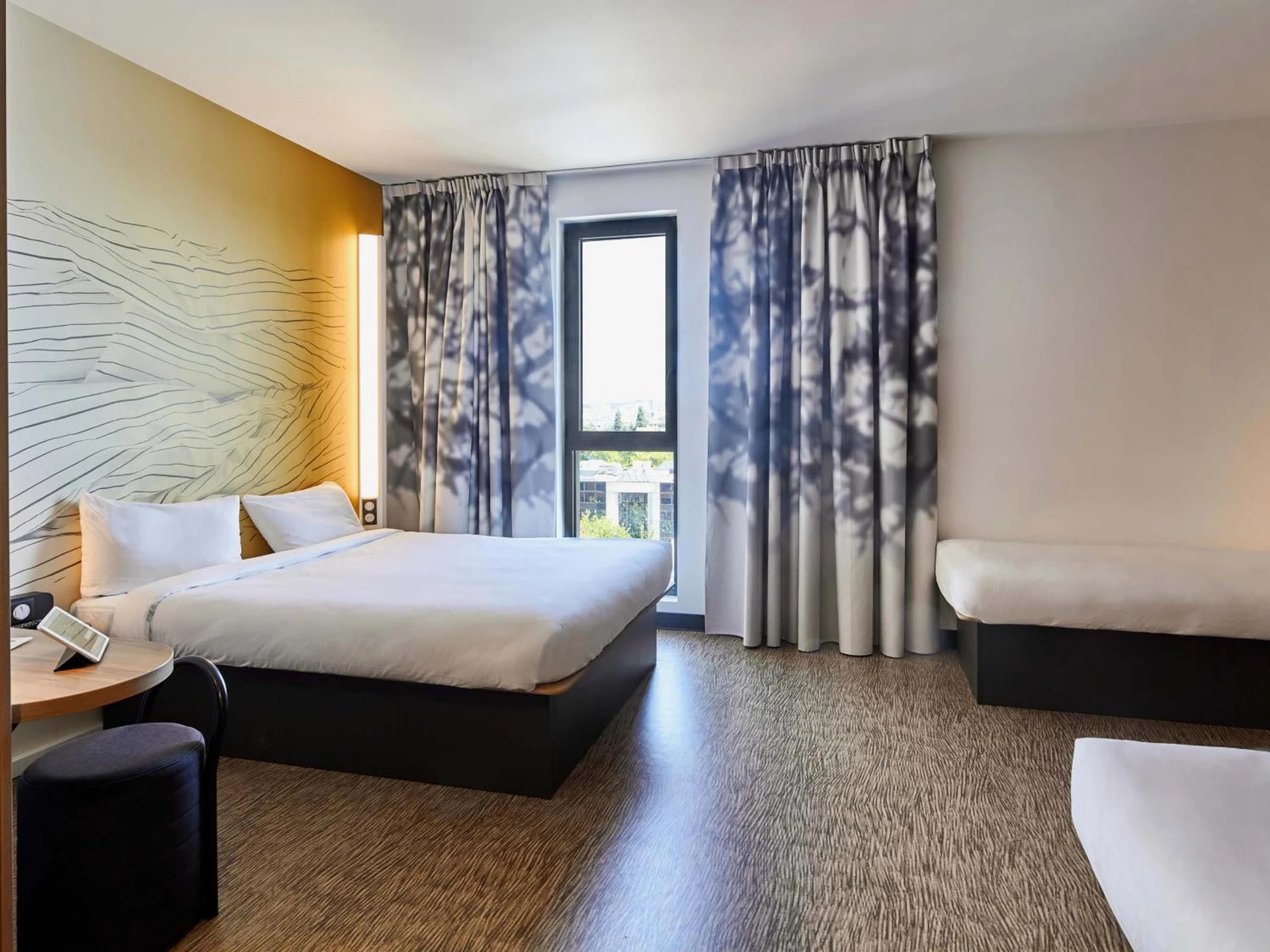 Chambre disponible pour un séminaire d'entreprise à B&B HOTEL Argenteuil - Paris
