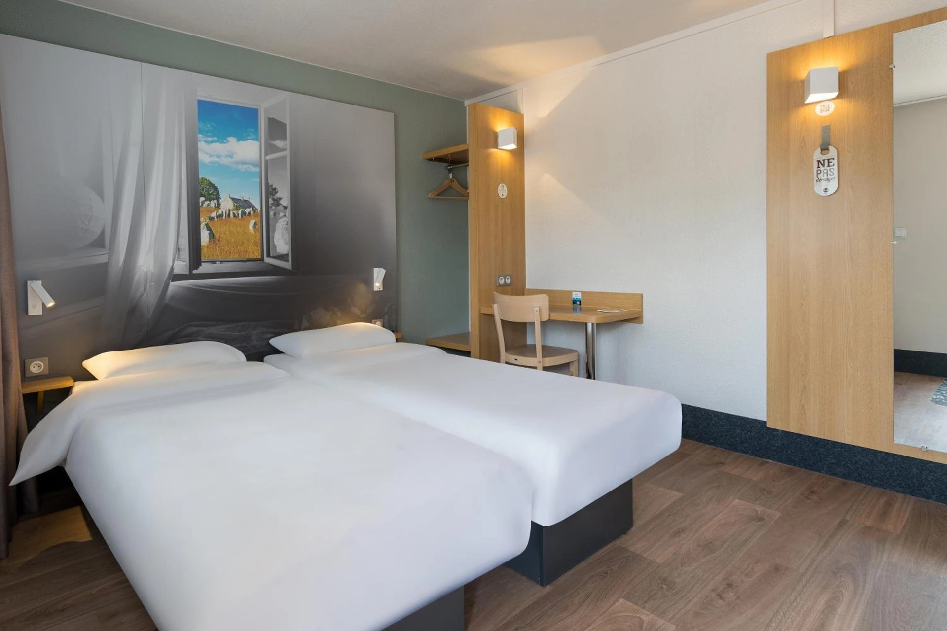 Magnifique chambre pour un séminaire d'entreprise à B&B HOTEL Auray Carnac - Clermont-Ferrand
