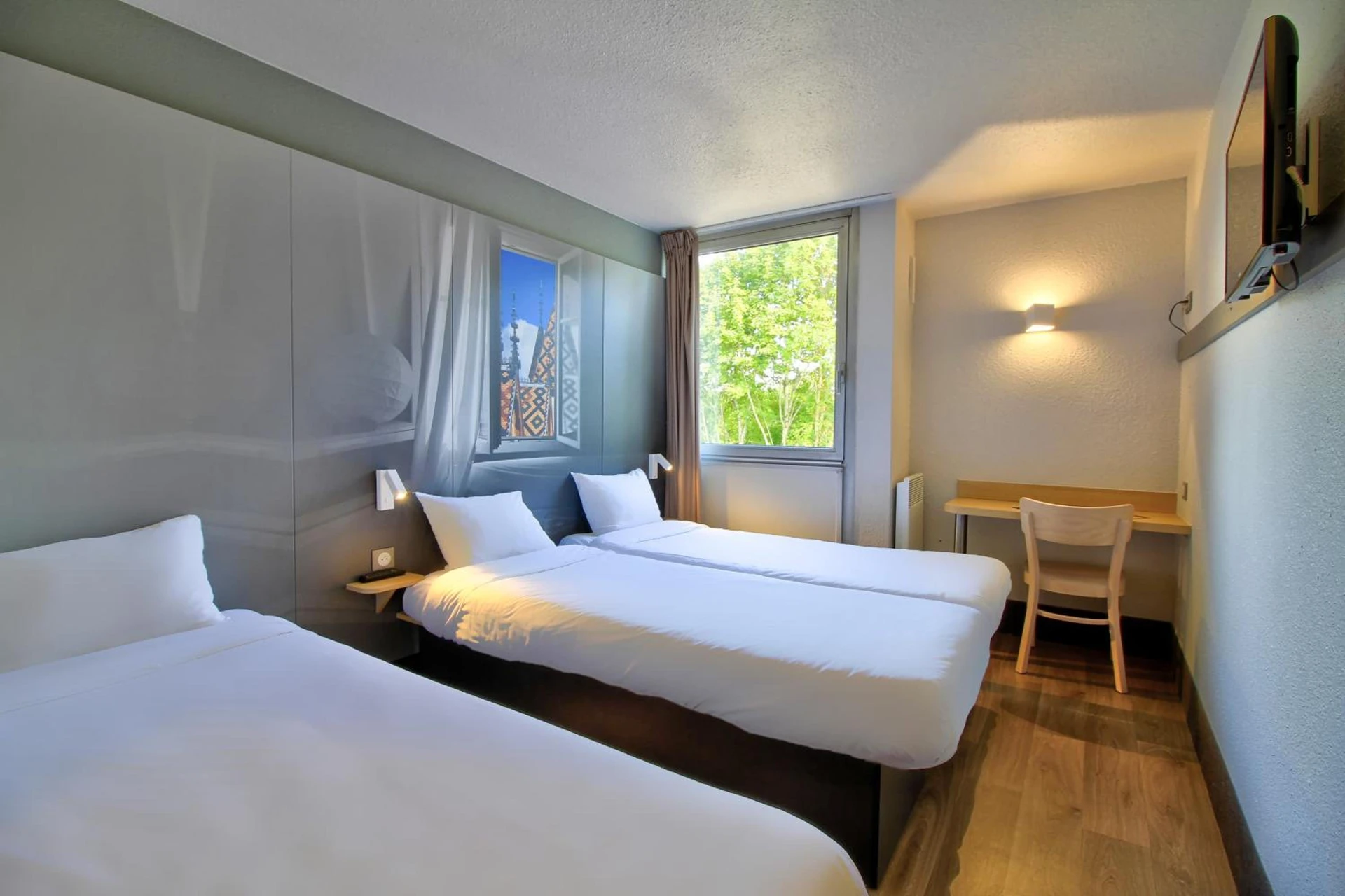 Chambre disponible pour un séminaire d'entreprise à B&B HOTEL Beaune Sud 1 Palais des Congrès - Compiègne