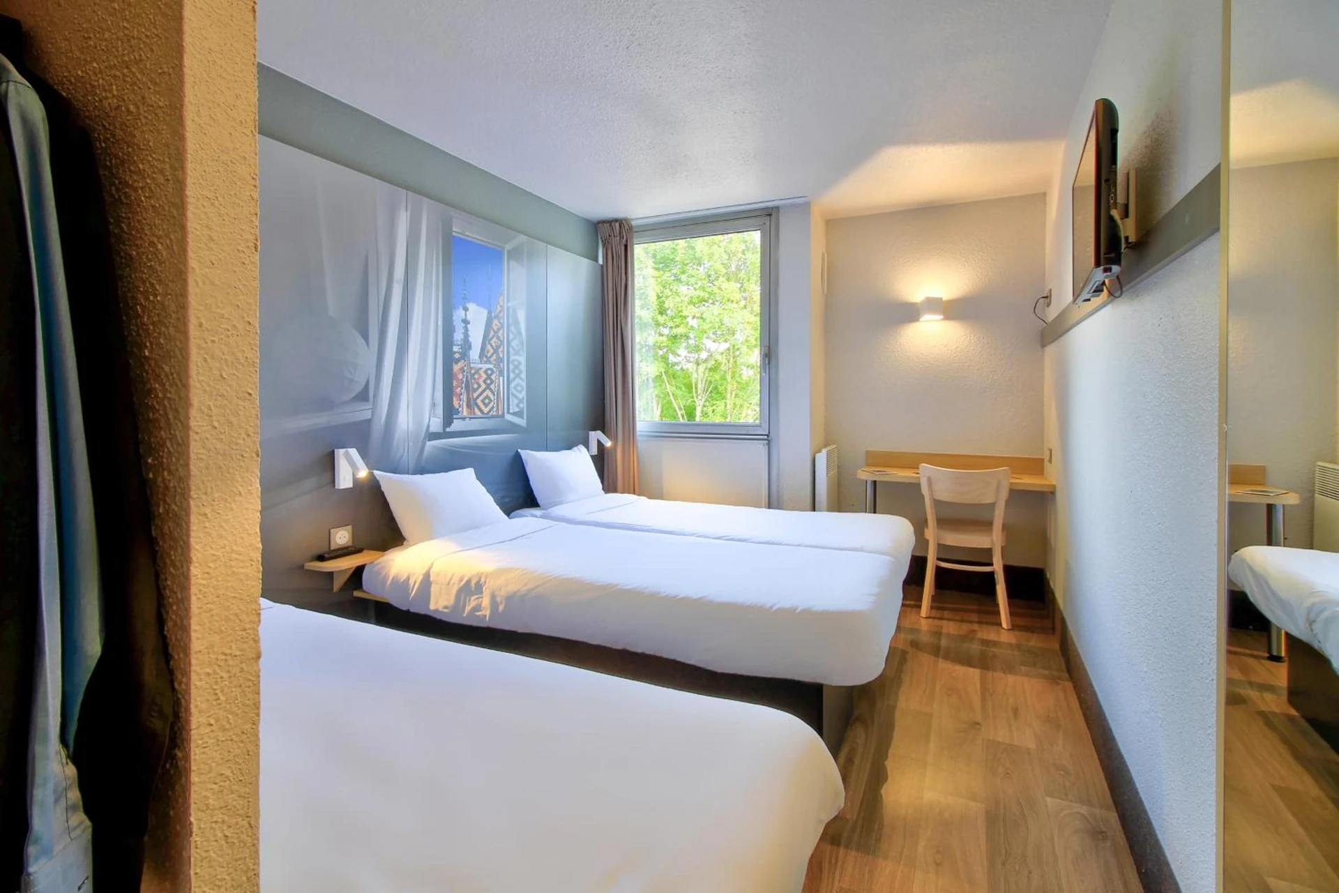Chambre disponible pour un séminaire d'entreprise à B&B HOTEL Beaune Sud 1 Palais des Congrès - Compiègne
