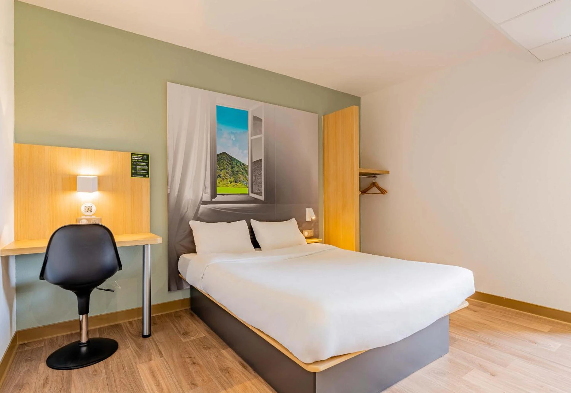 Chambre disponible pour un séminaire d'entreprise à B&B HOTEL Béthune Bruay-la-Buissière - Orgeval