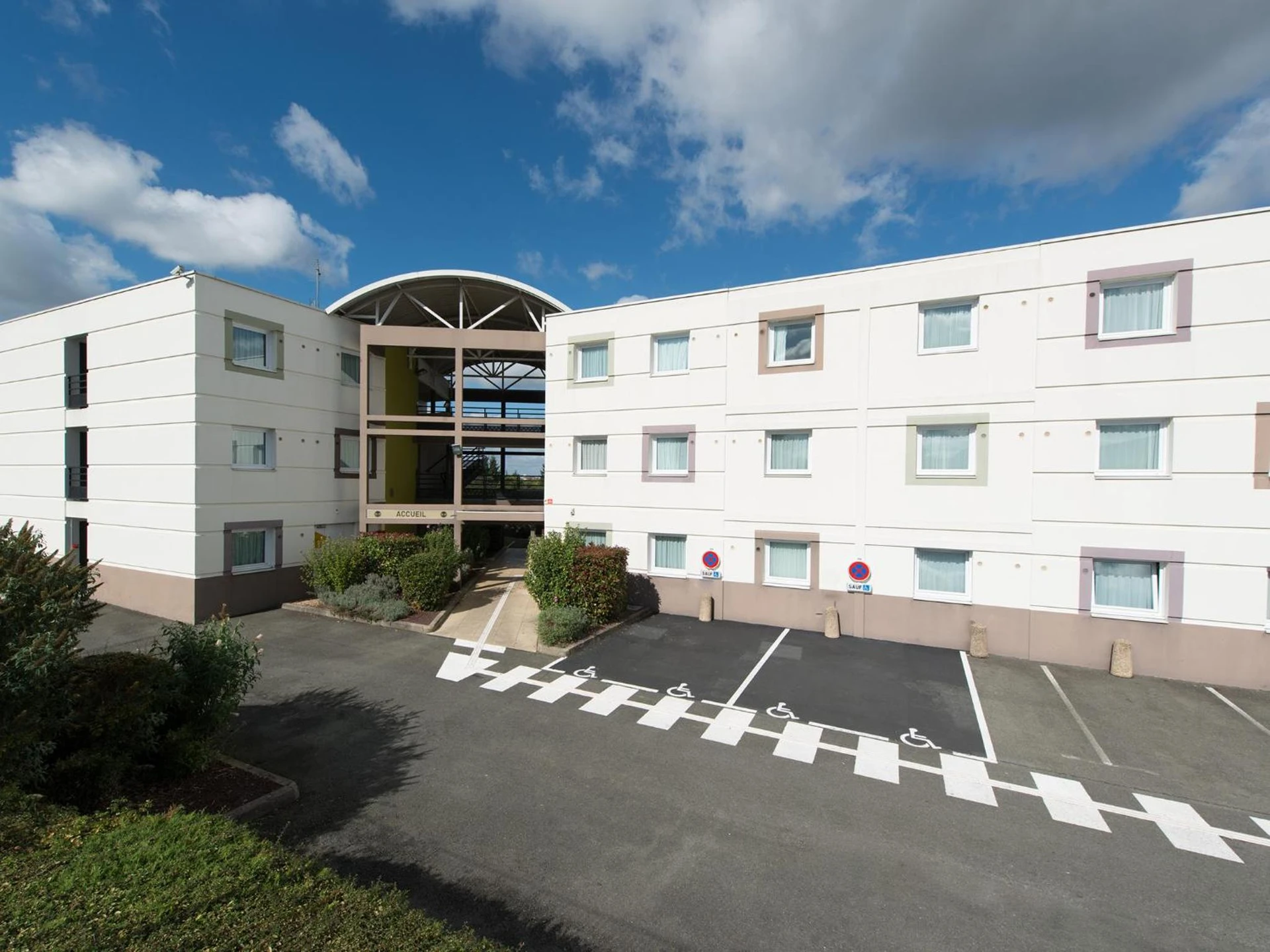 Salle de séminaire à B&B HOTEL Blois Sud Vineuil - Organiser un événement professionnel à Rennes