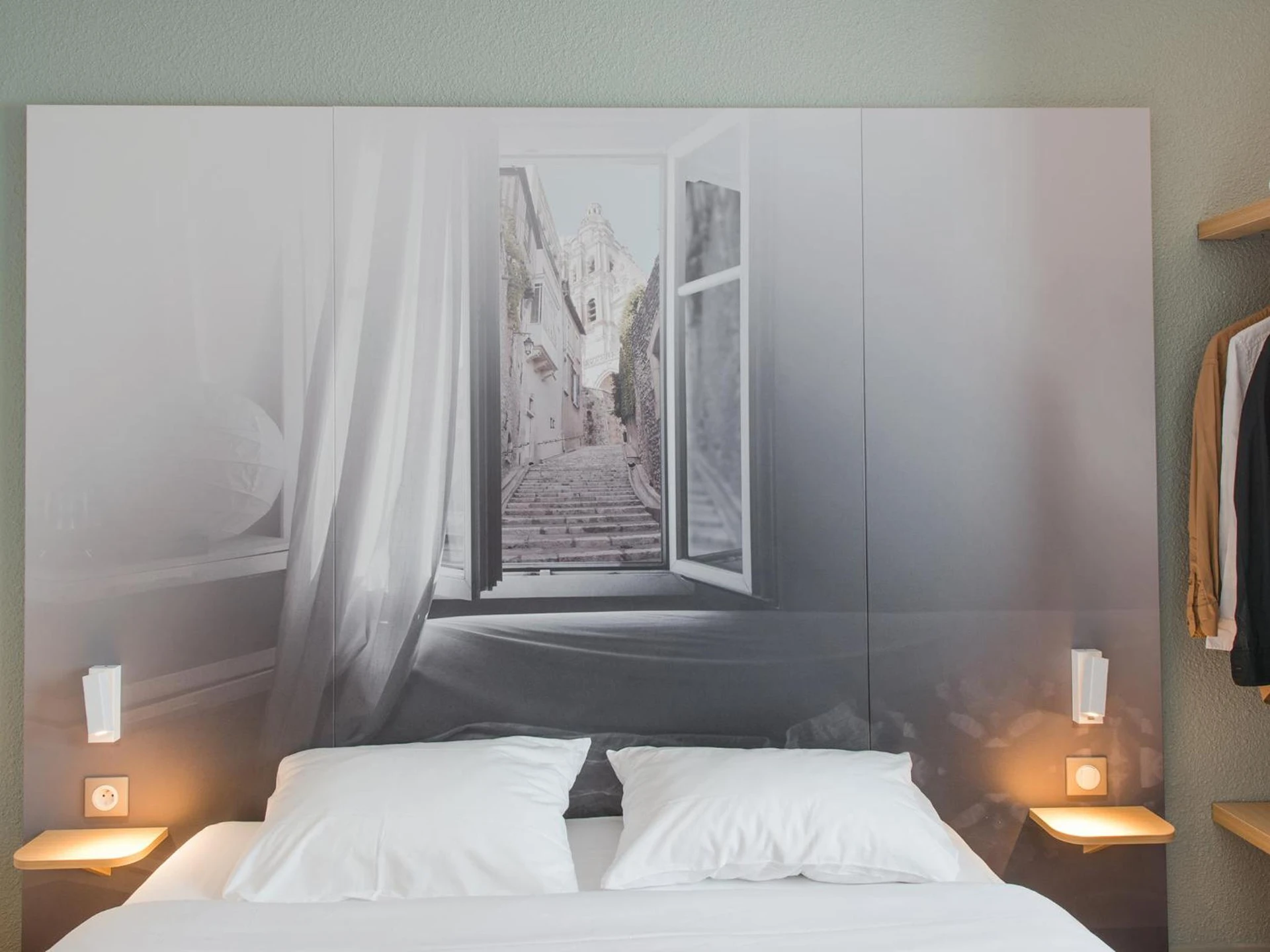 Magnifique chambre pour un séminaire d'entreprise à B&B HOTEL Blois Sud Vineuil - Rennes