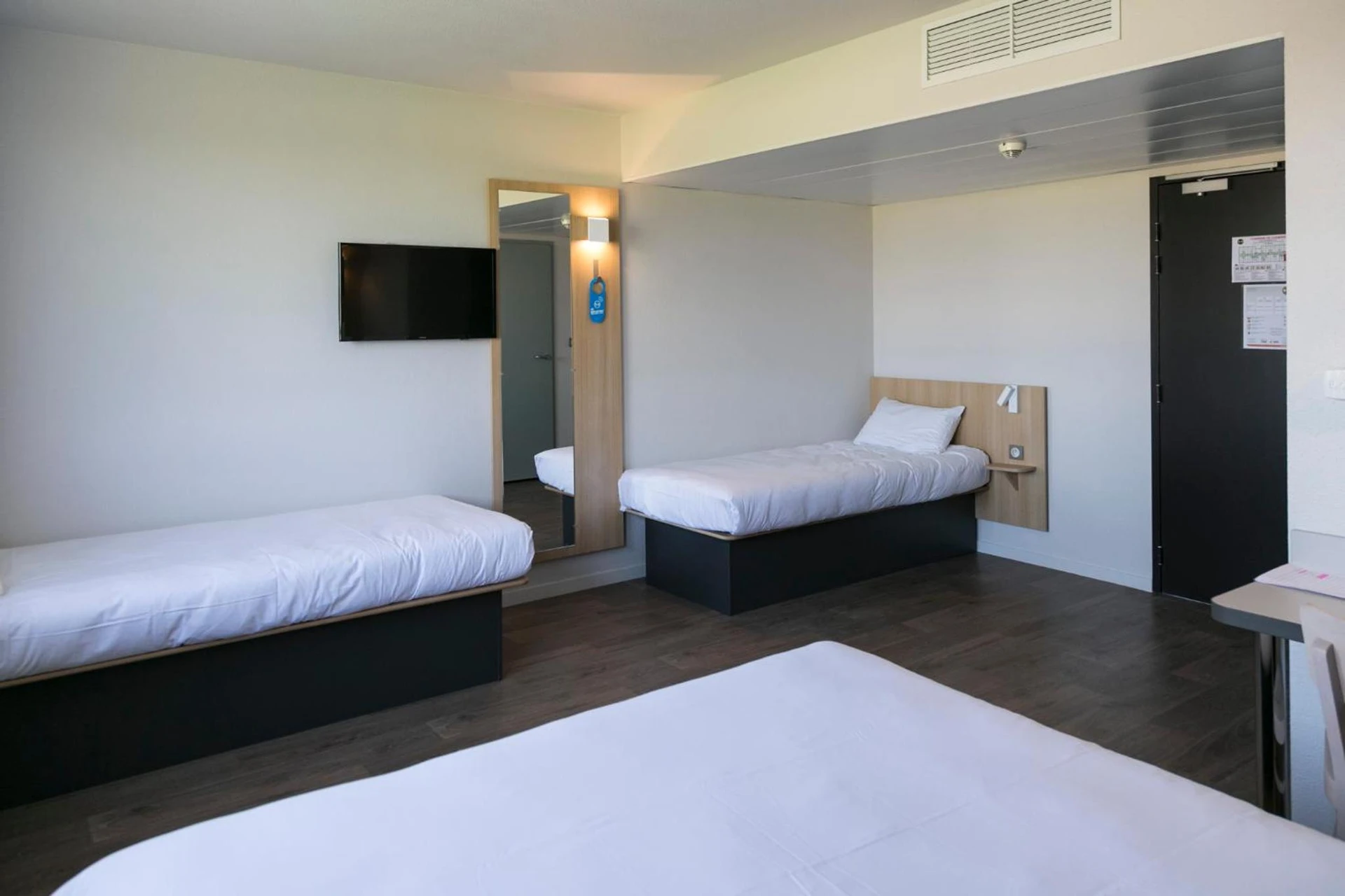 Chambre disponible pour un séminaire d'entreprise à B&B HOTEL Bordeaux Est 3 étoiles - Deauville