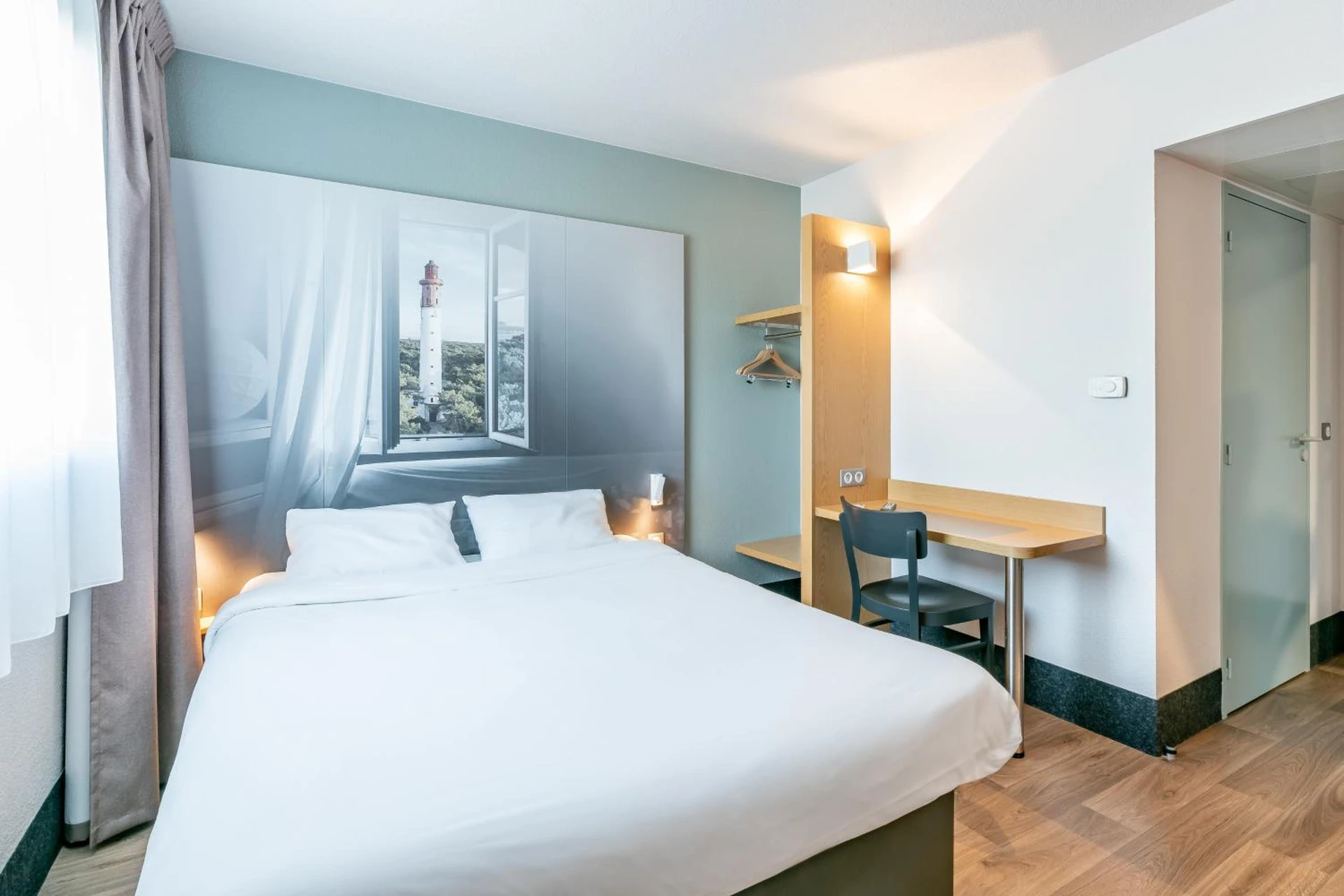 Chambre disponible pour un séminaire d'entreprise à B&B HOTEL Bordeaux Sud Mios 3 étoiles - Saint-Witz